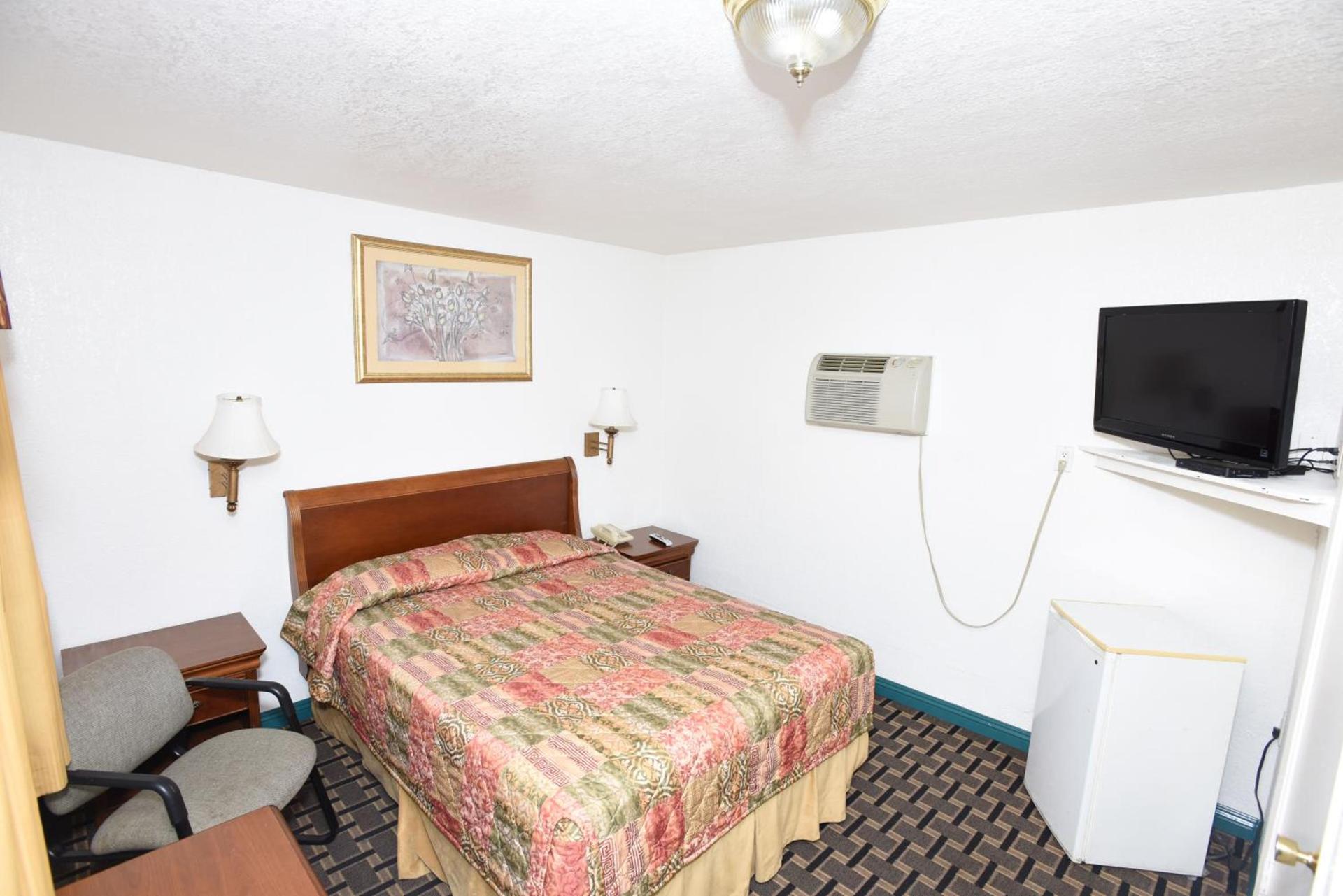Best Budget Inn Anaheim photo 11