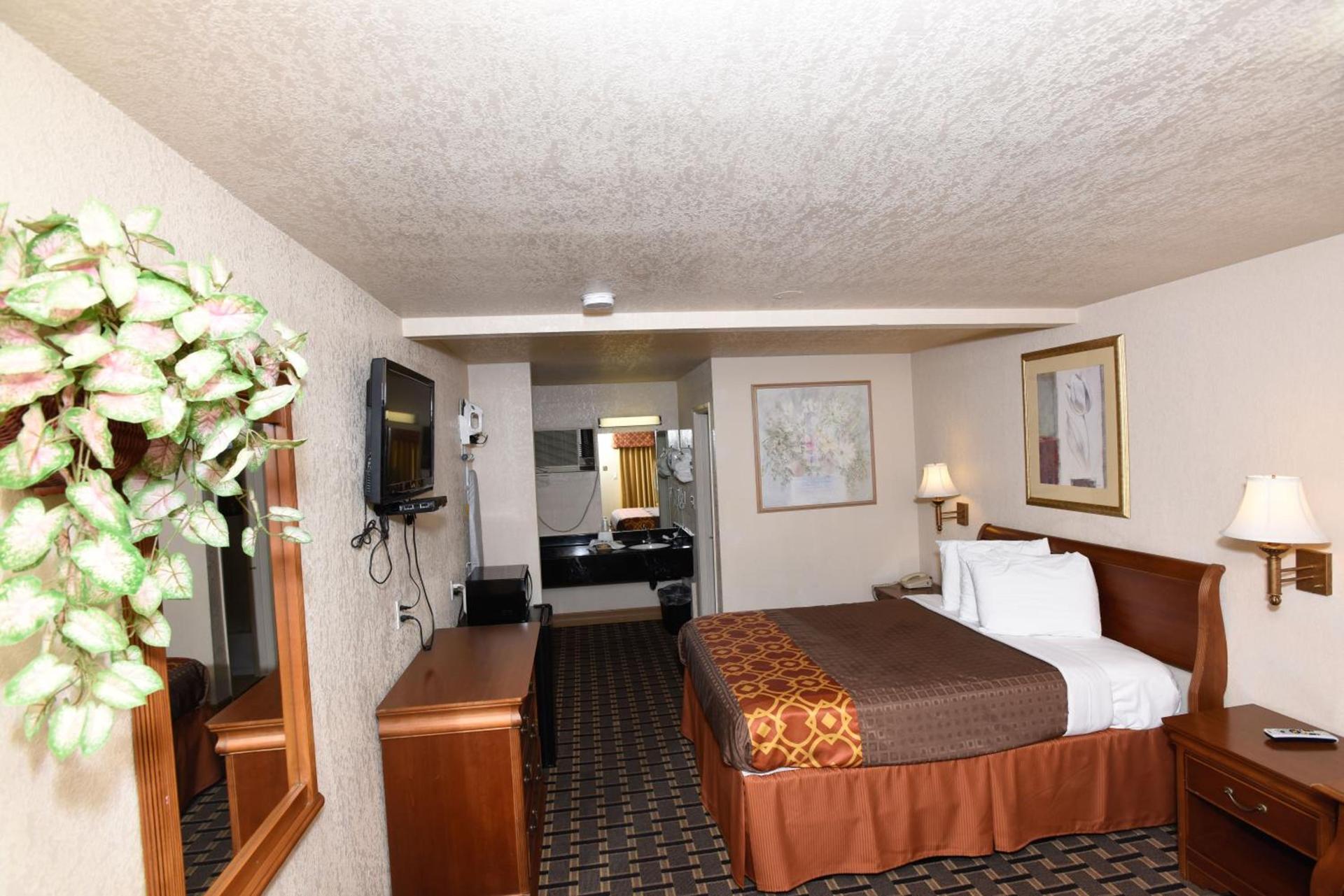 Best Budget Inn Anaheim photo 3