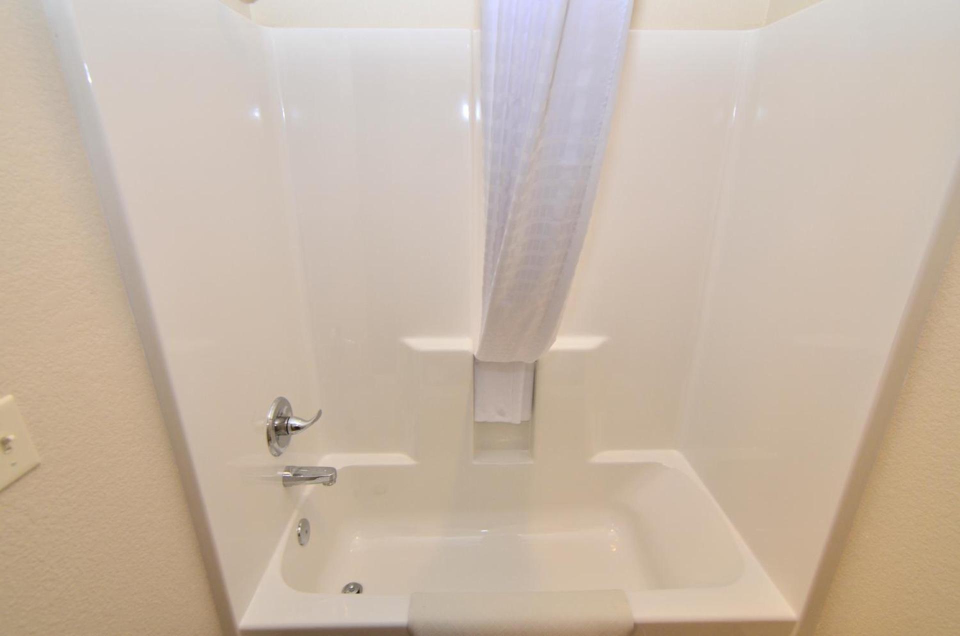 Cobblestone Inn & Suites - Manning photo 34