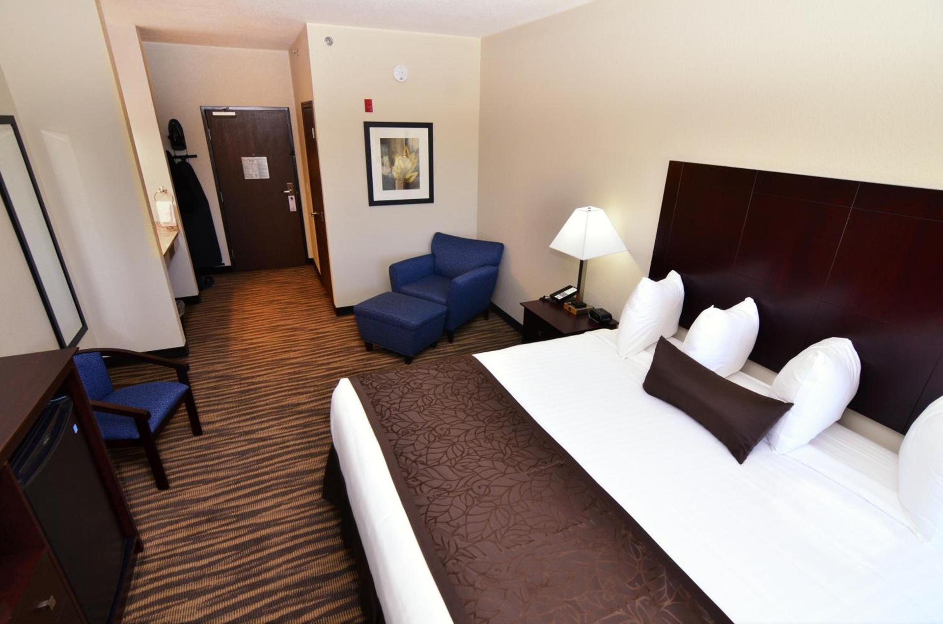 Cobblestone Inn & Suites - Manning photo 33