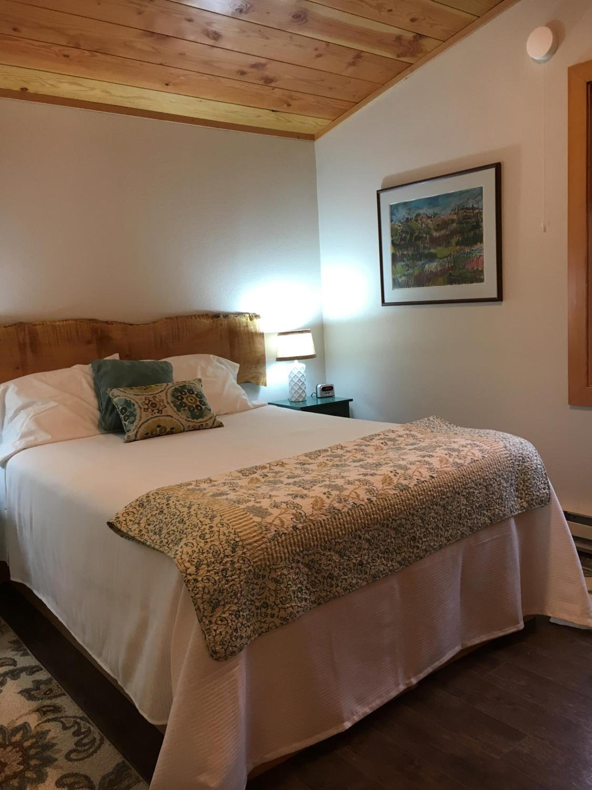 Hoh Valley Cabins photo 21