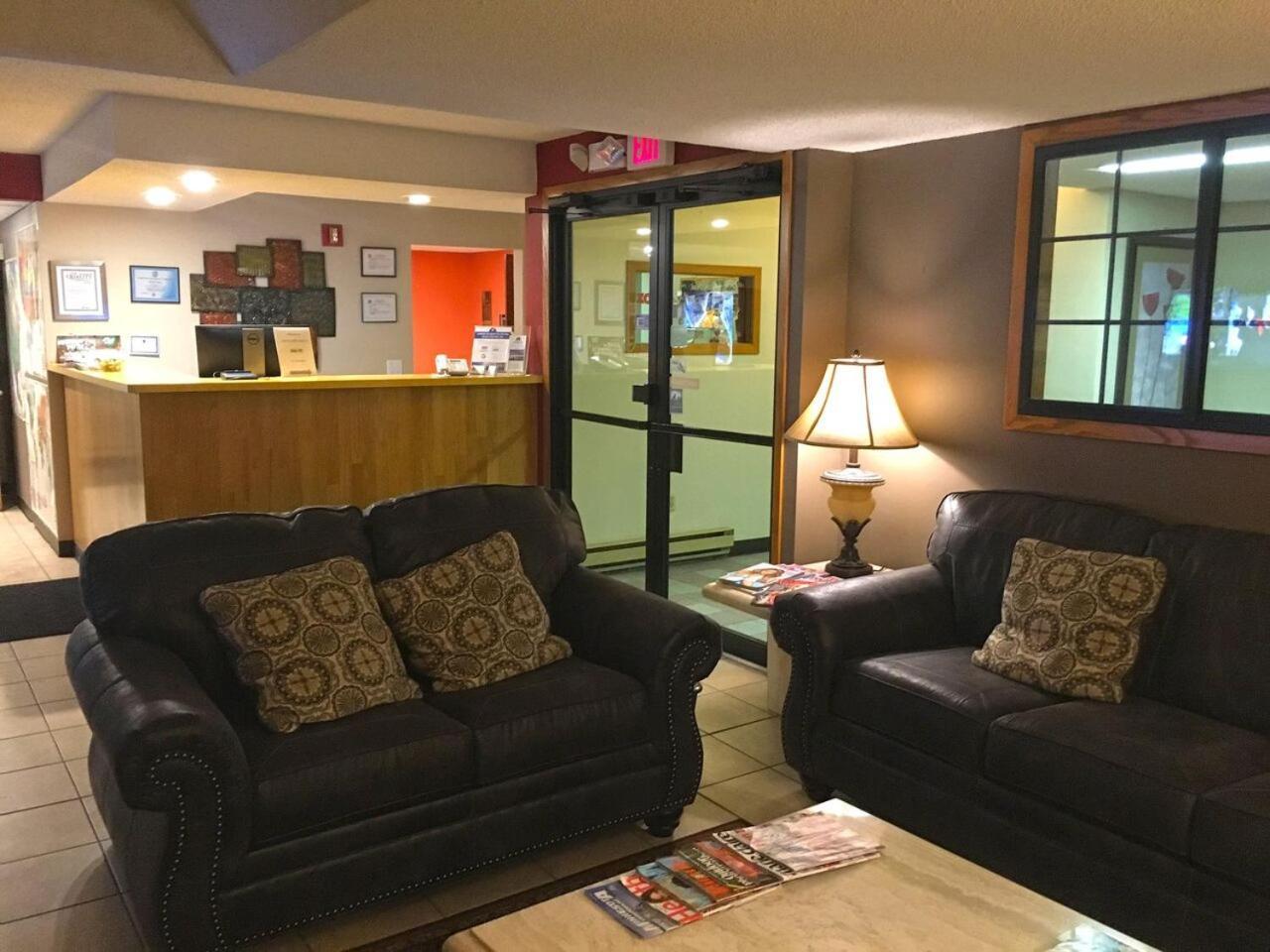 Sauk River Inn & Suites, a Travelodge by Wyndham photo 13