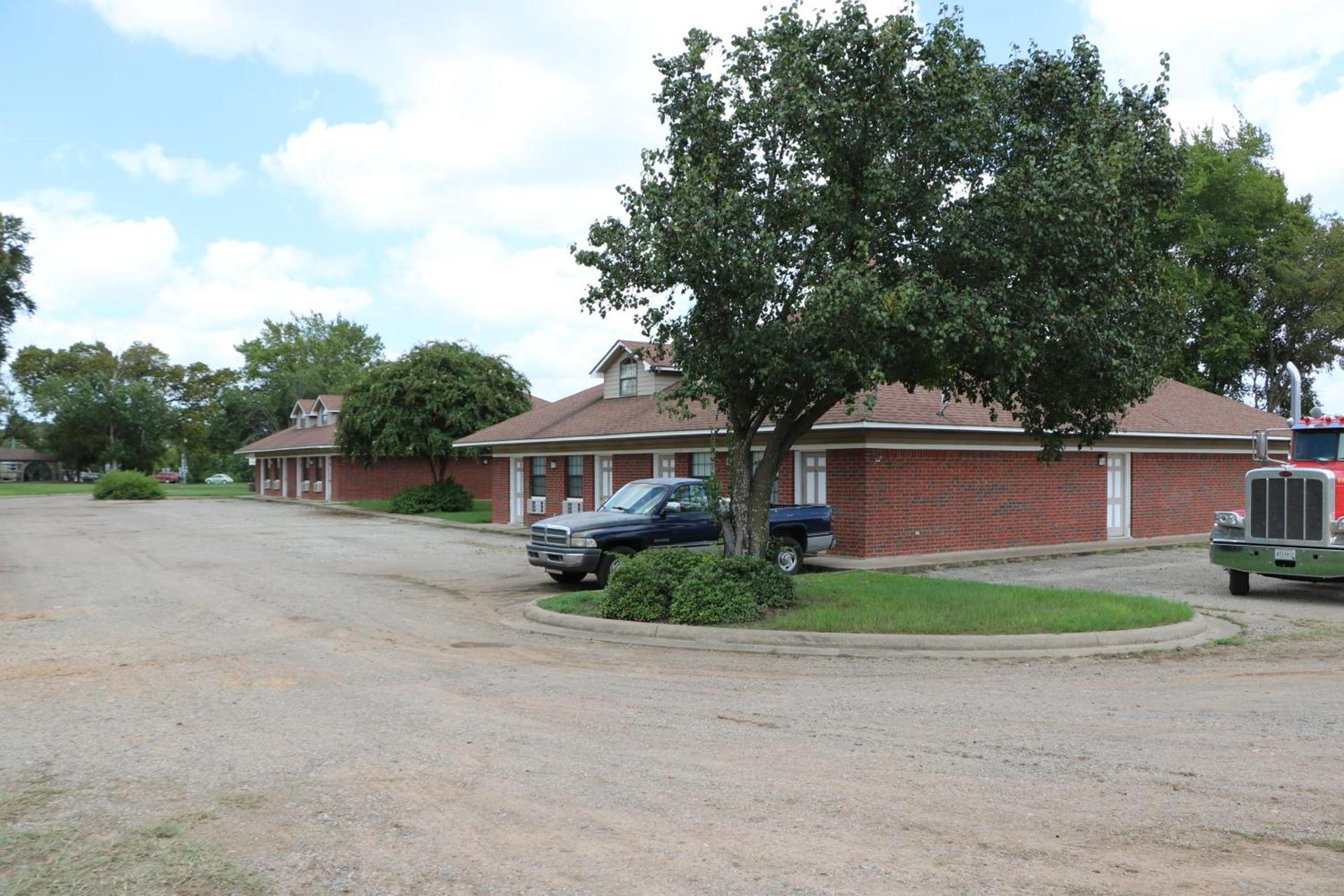 Bent Tree Motel photo 10