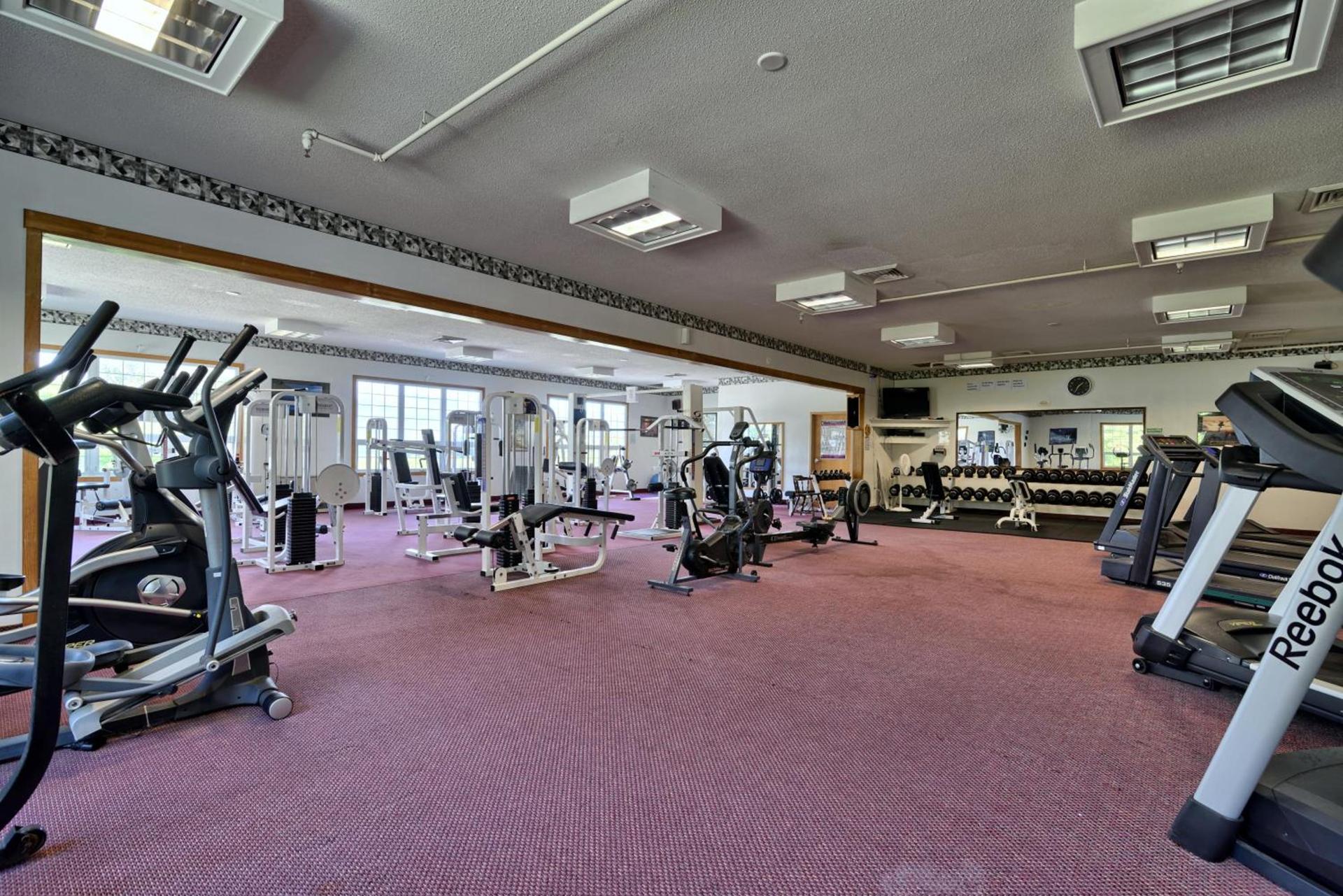 Cabot Inn & Suites photo 25