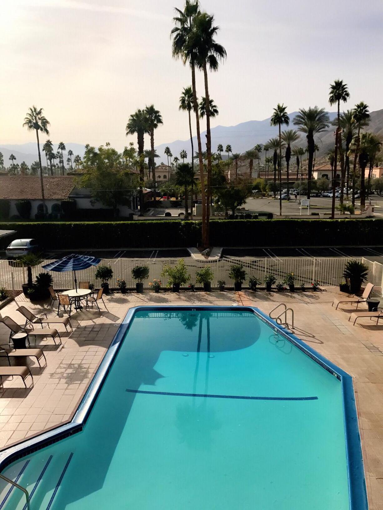 Delos Reyes Palm Springs photo 12