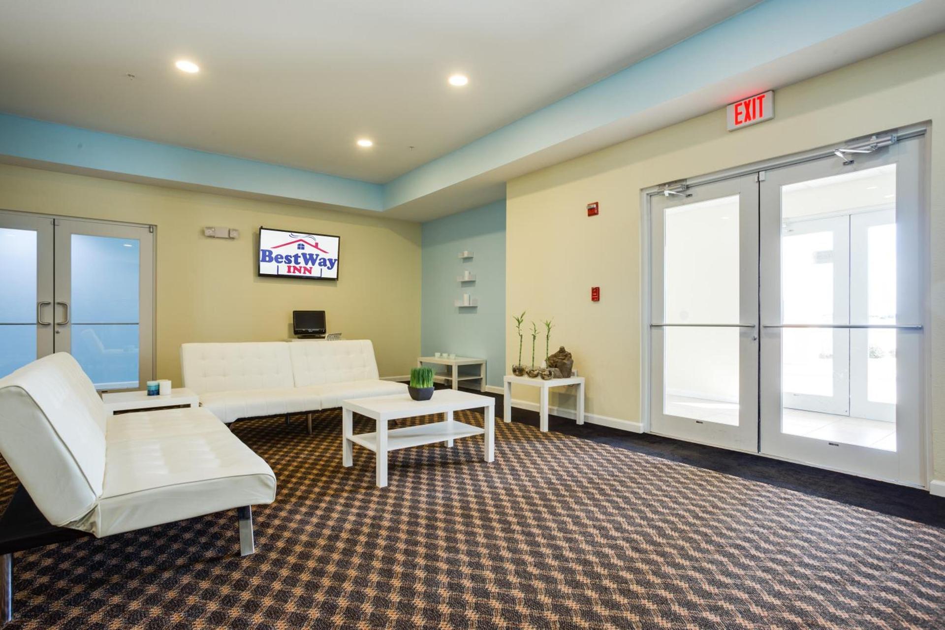 Best Way Inn Cleburne photo 8