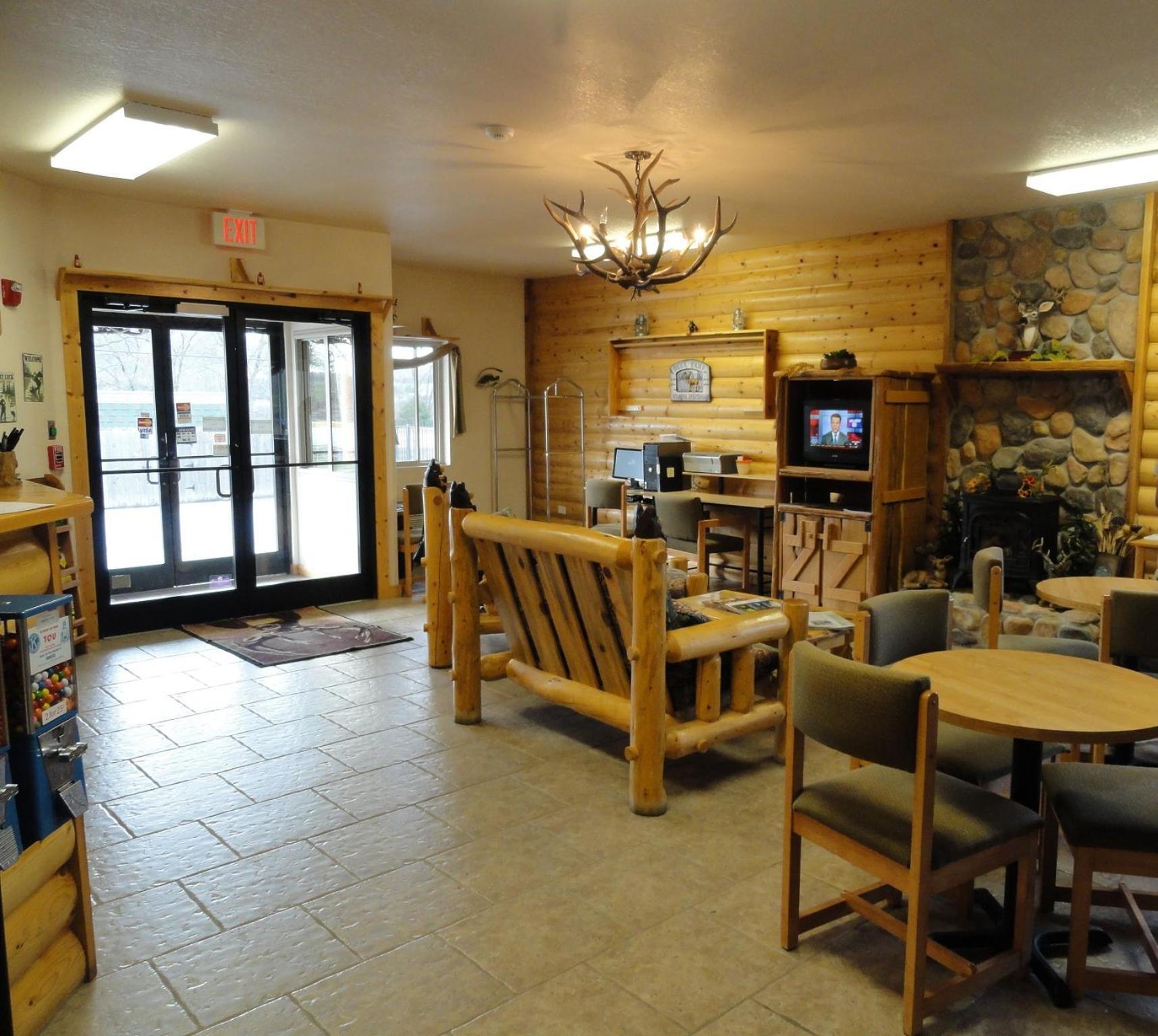 Booneslick Lodge - Jane photo 22