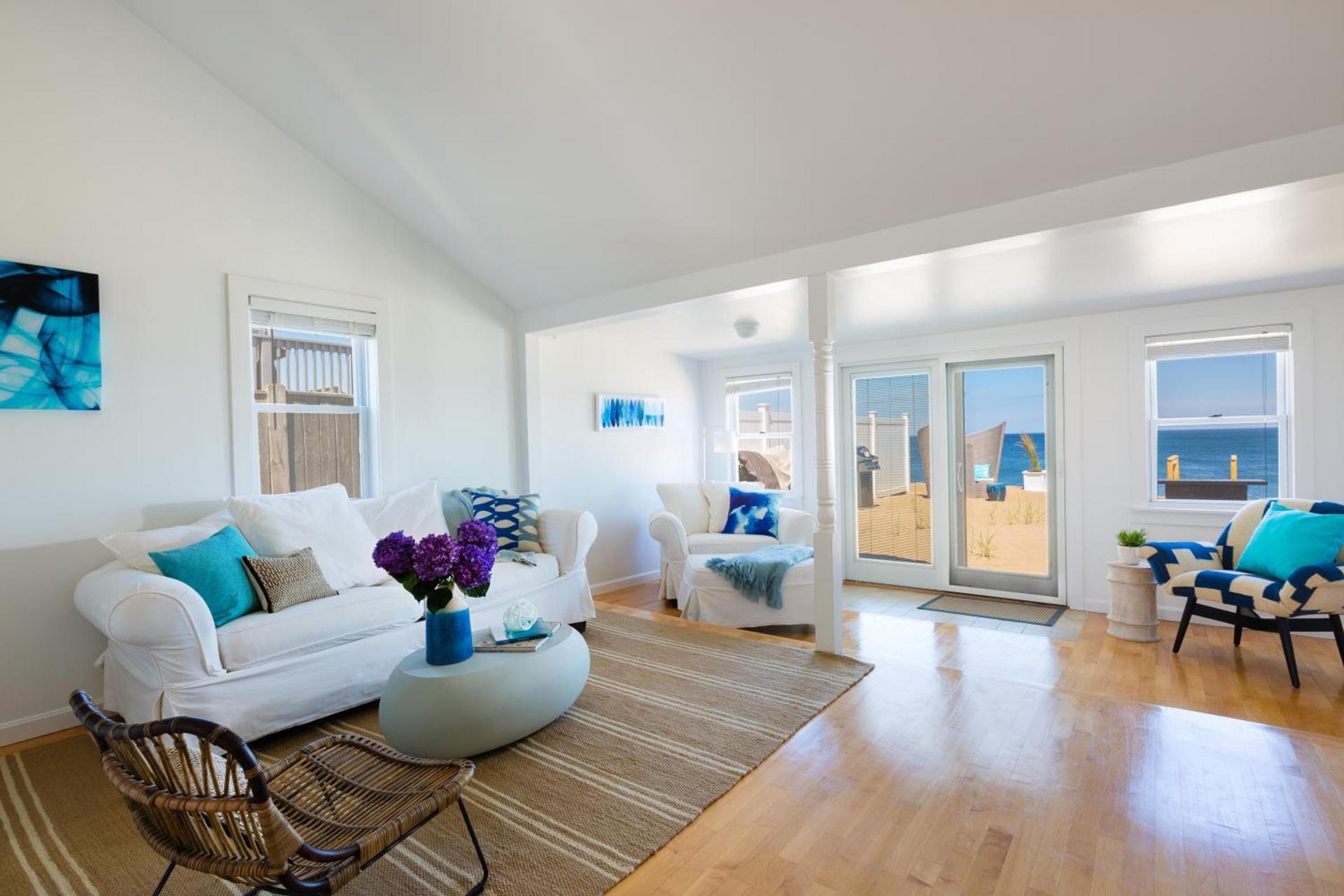 Blue - Inn on the Beach photo 6
