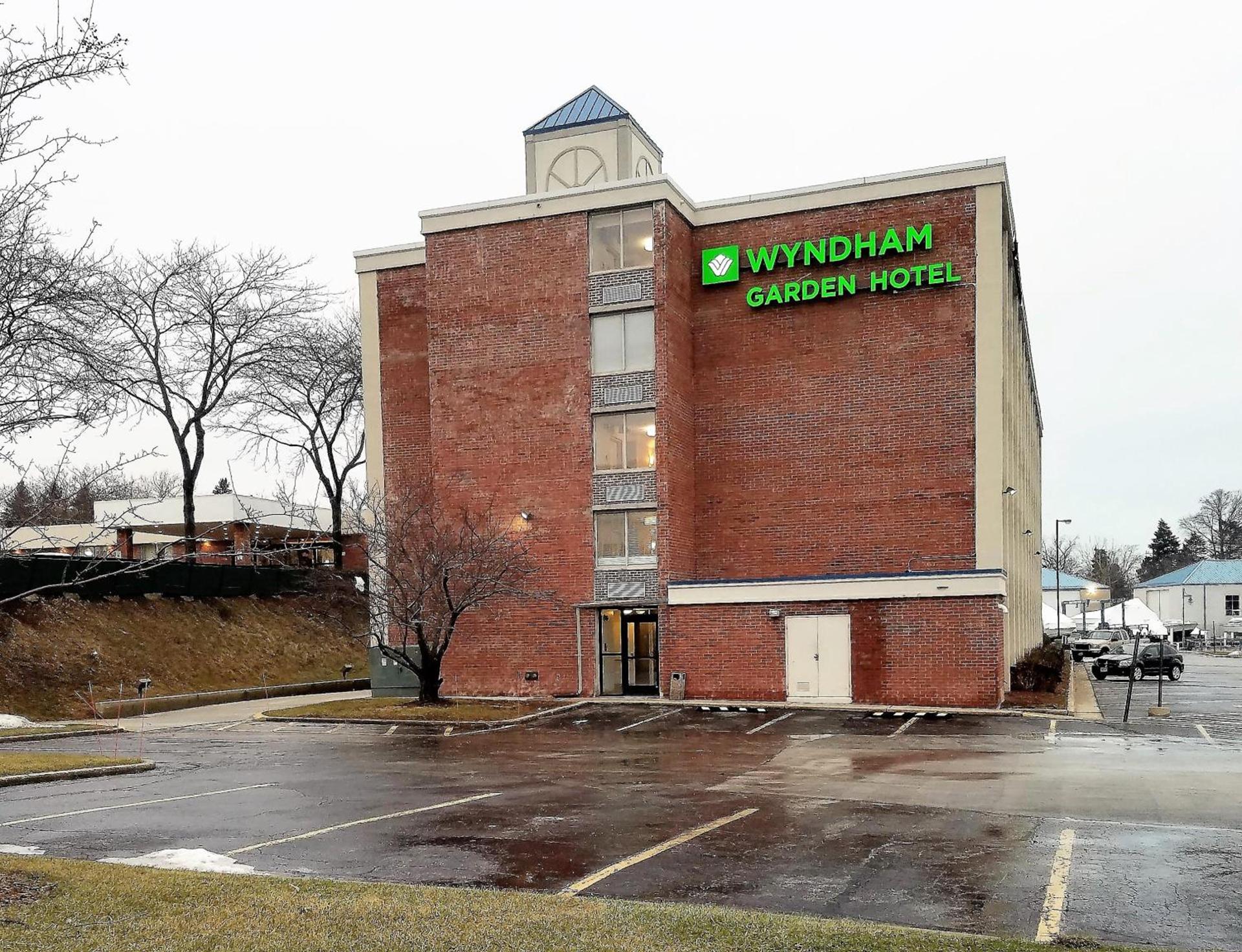 Wyndham Garden Kenosha Harborside photo 31