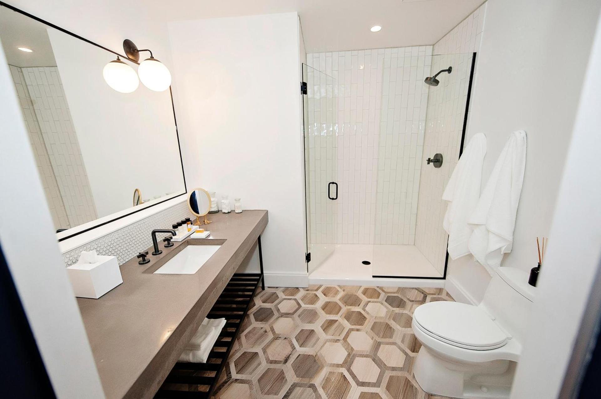 Hotel Covington Cincinnati Riverfront photo 22