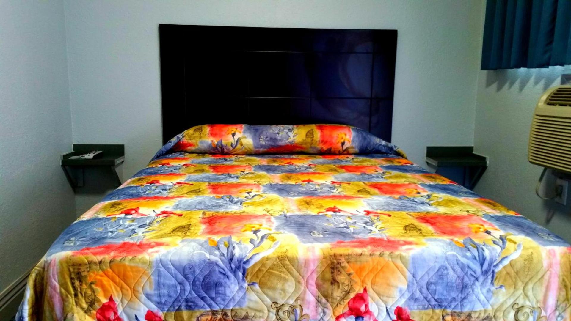 Comet Motel photo 2