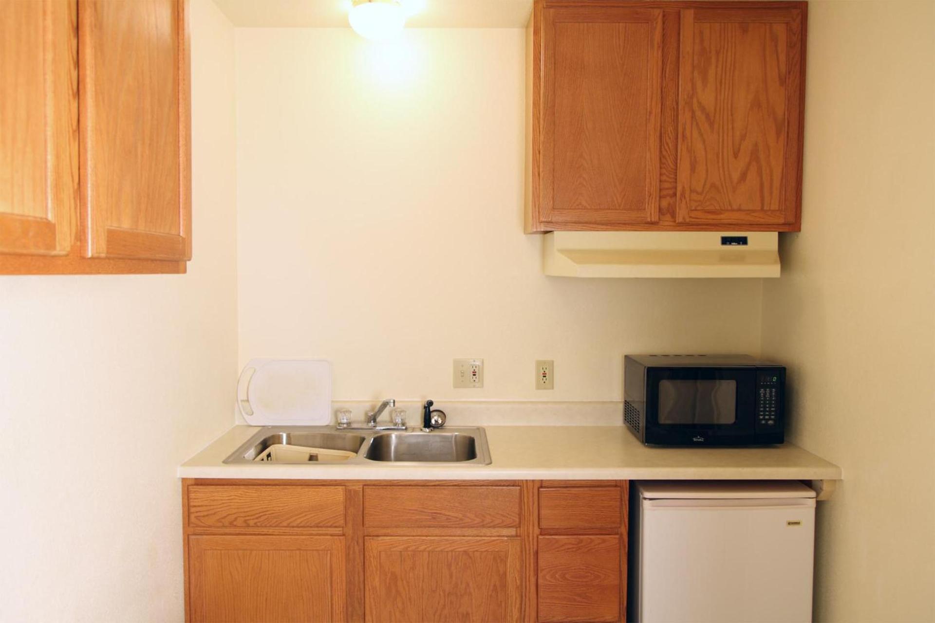 Dove Creek Inn photo 25