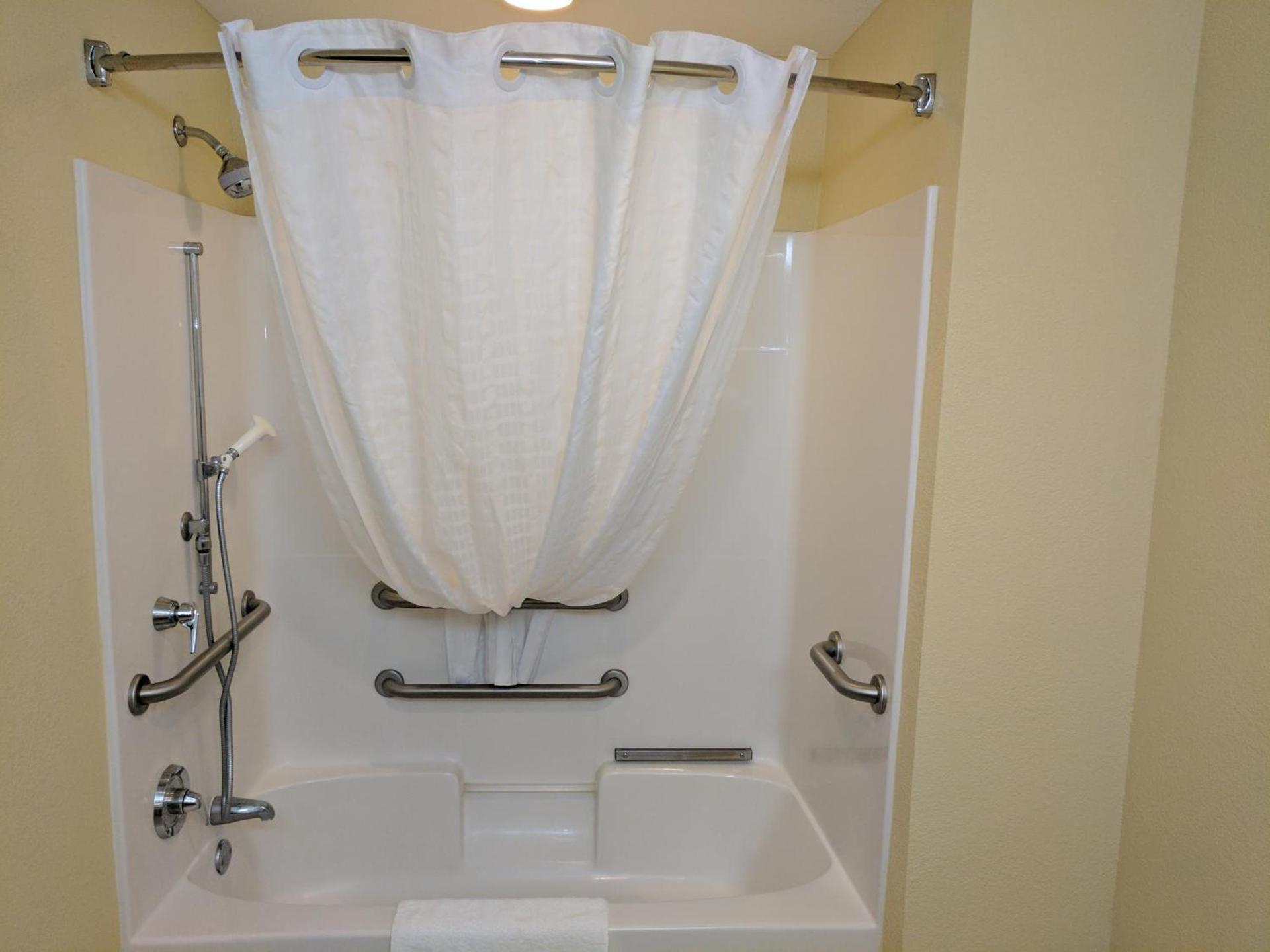 Country Inn & Suites by Radisson, Tallahassee-University Area, FL photo 27