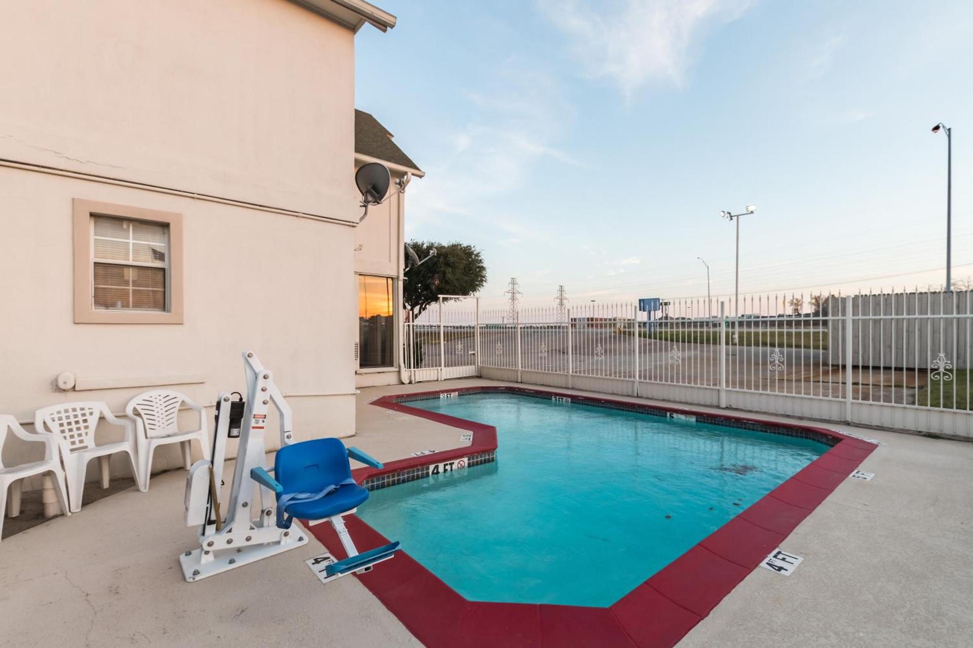 Motel 6-Fort Worth, TX - White Settlement photo 40