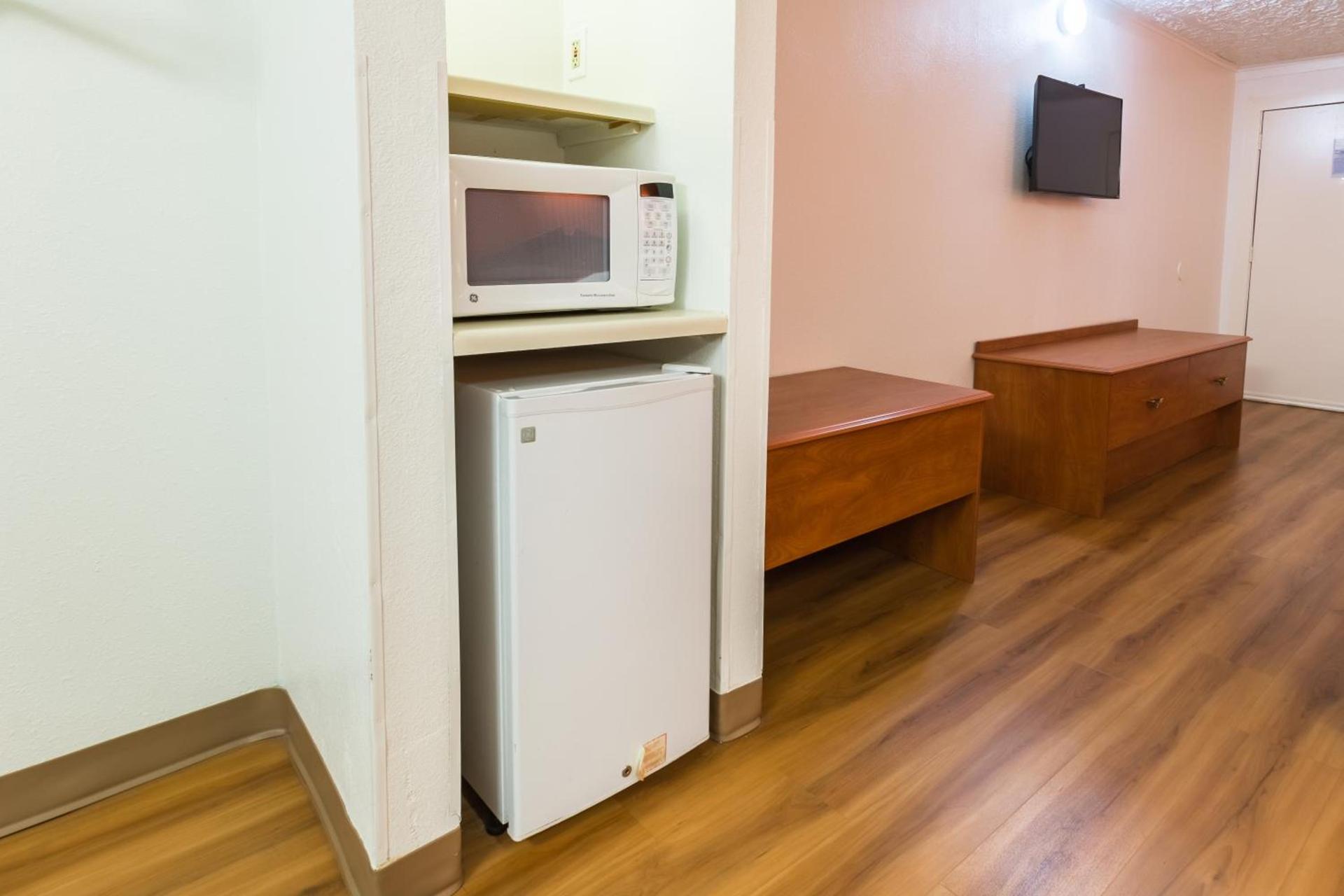 Motel 6-Fort Worth, TX - White Settlement photo 61