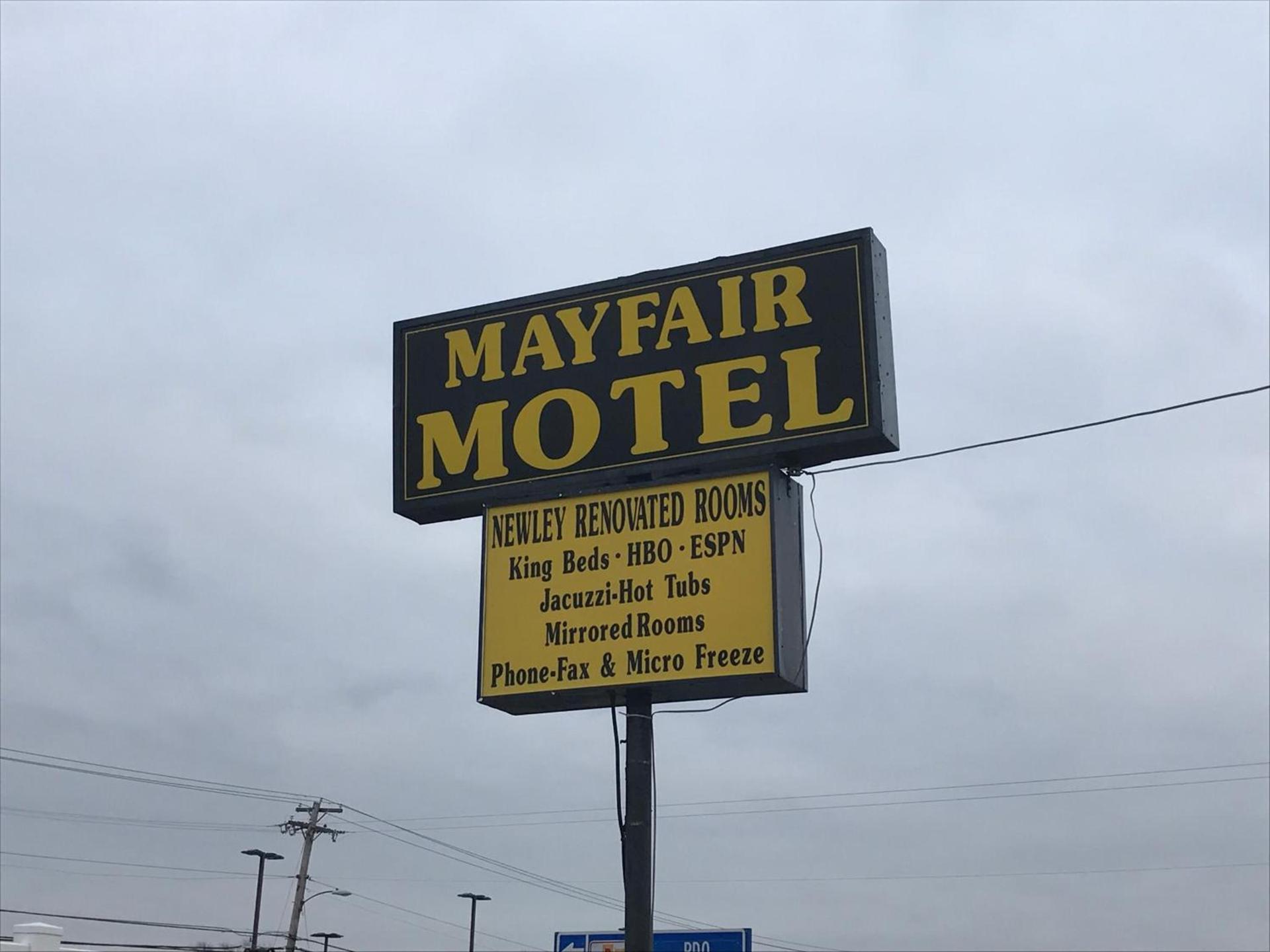Mayfair Motel photo 16