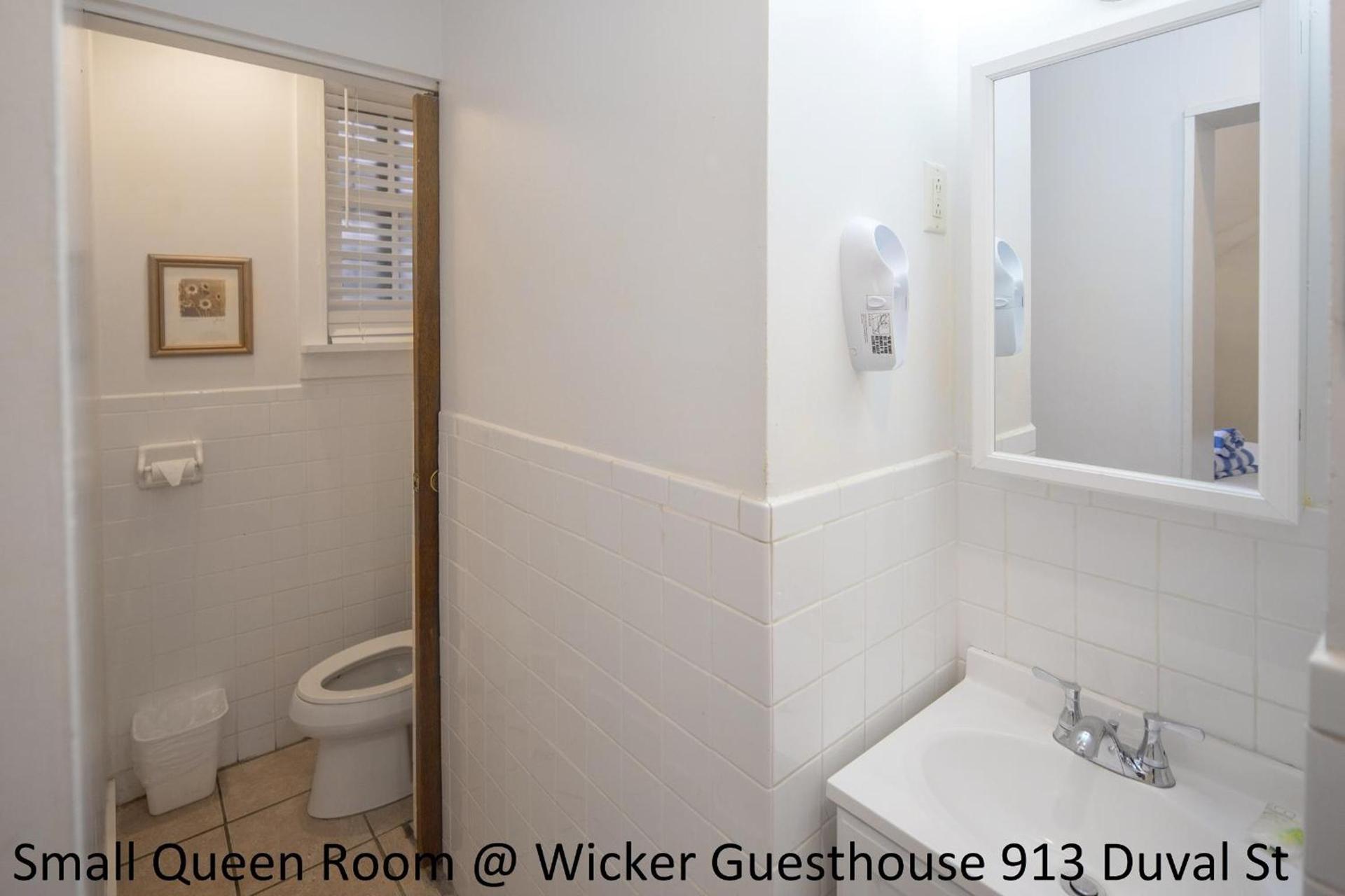 Wicker Guesthouse photo 38
