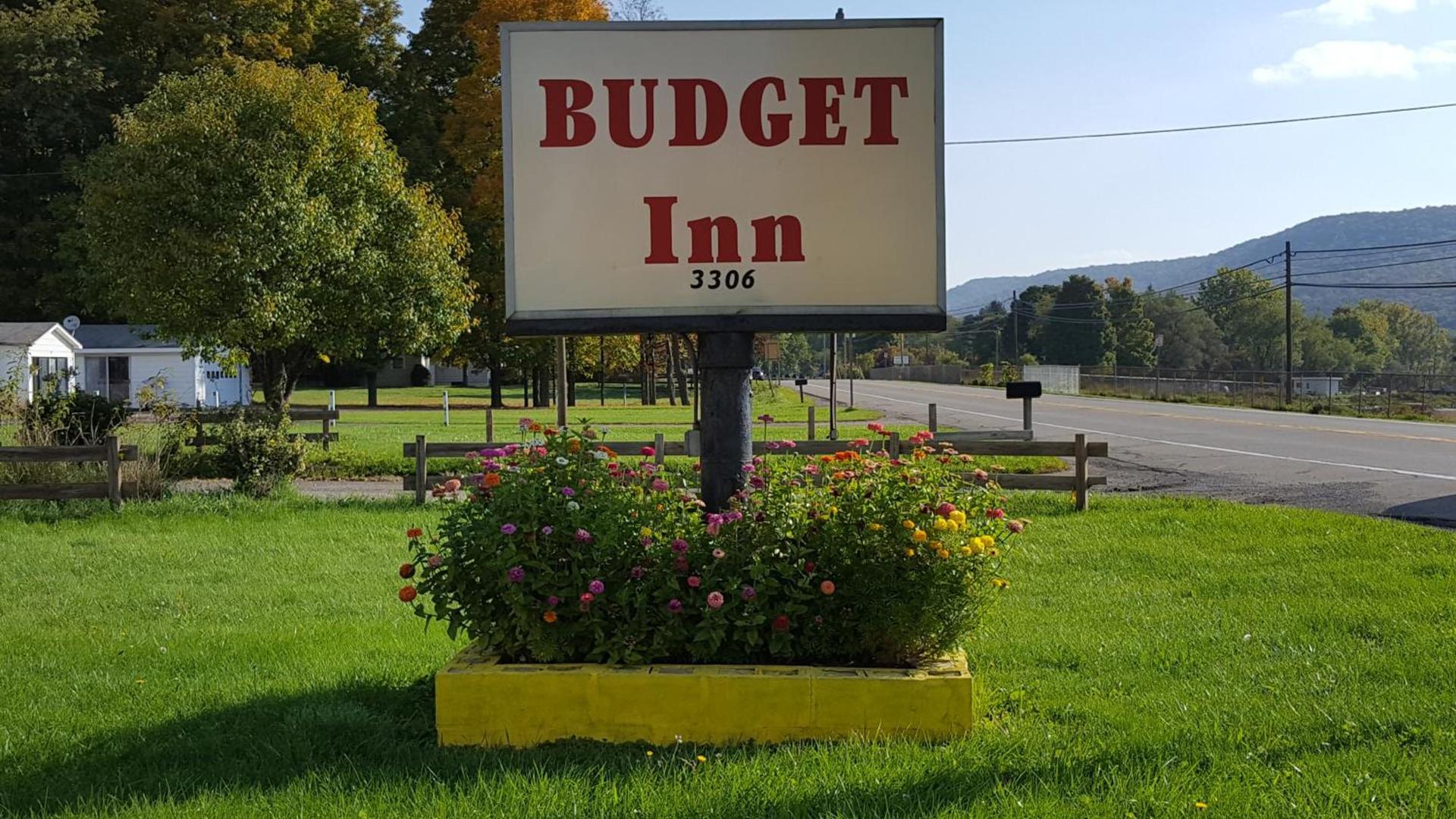 Budget Inn photo 15