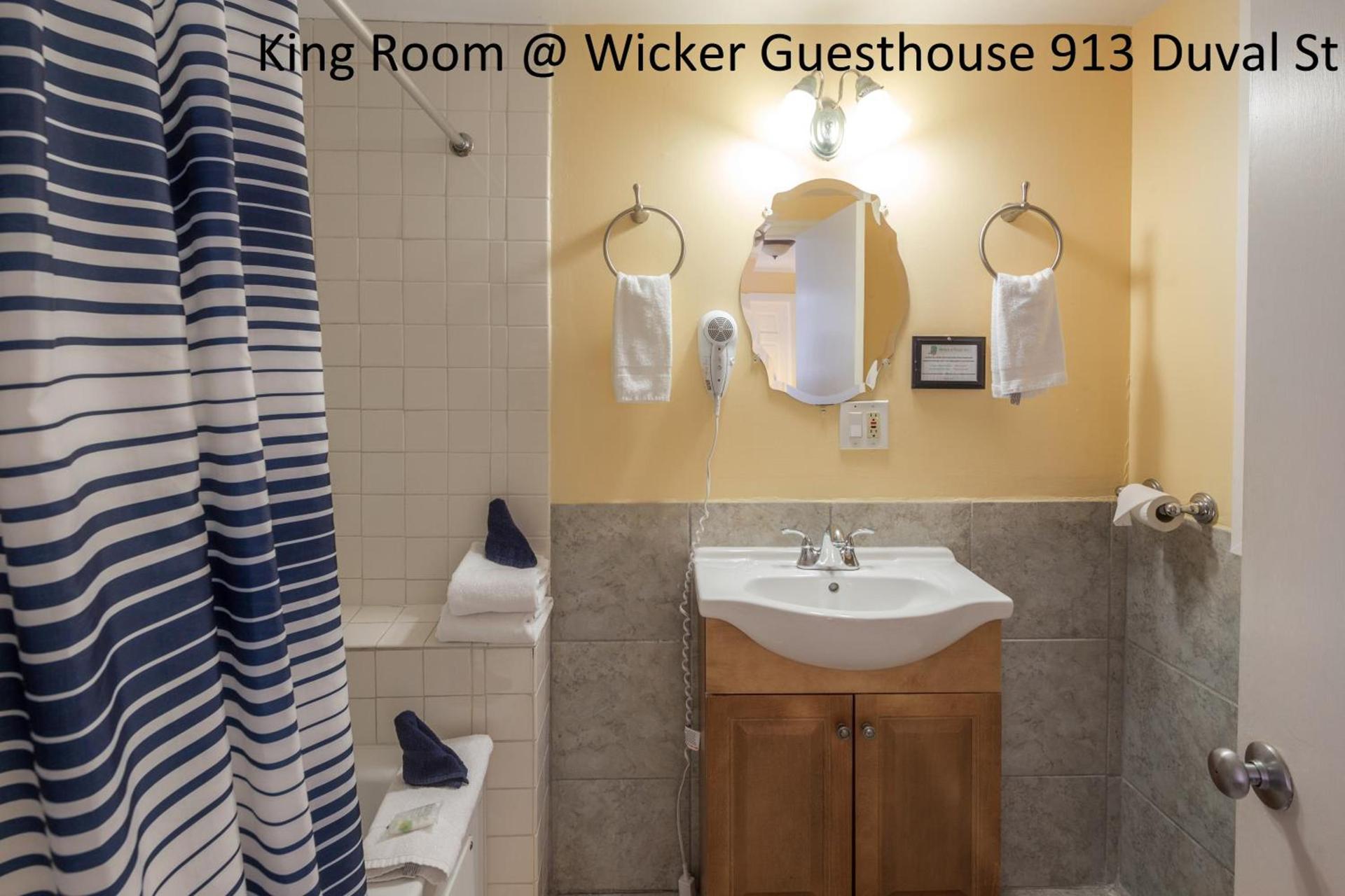 Wicker Guesthouse photo 34