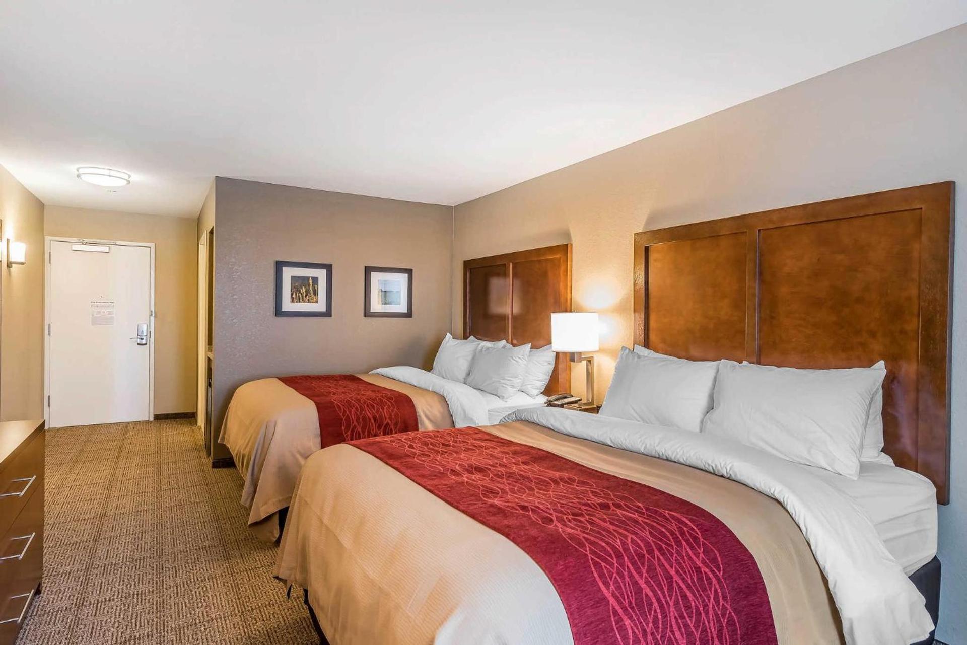 Comfort Inn & Suites Sidney I-80 photo 59