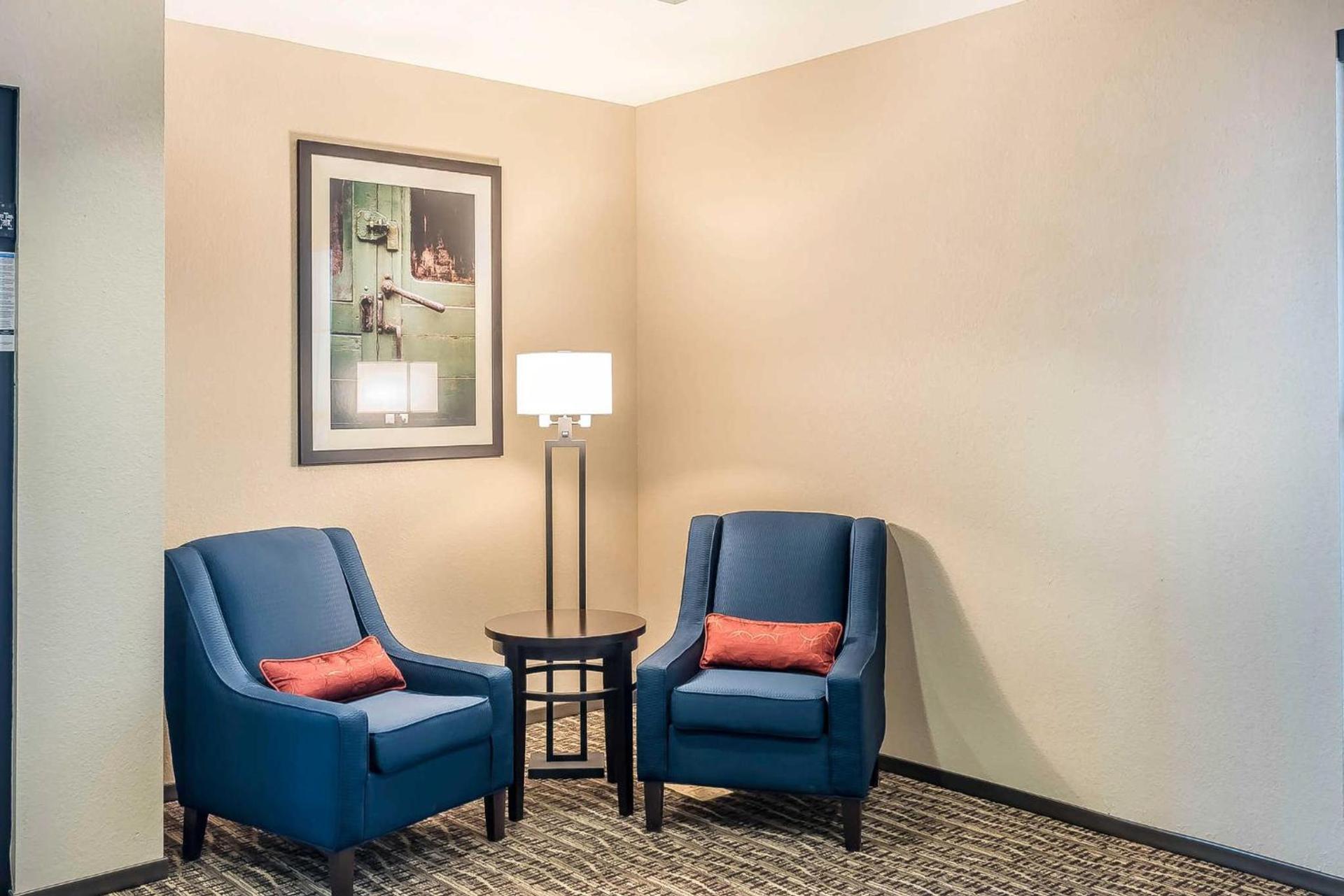 Comfort Inn & Suites Sidney I-80 photo 75