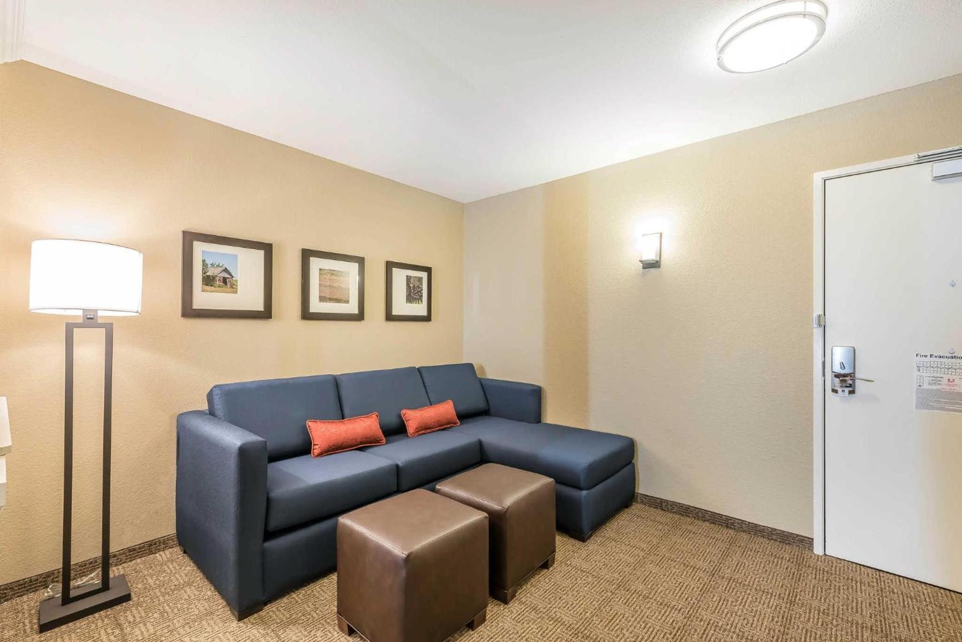 Comfort Inn & Suites Sidney I-80 photo 79