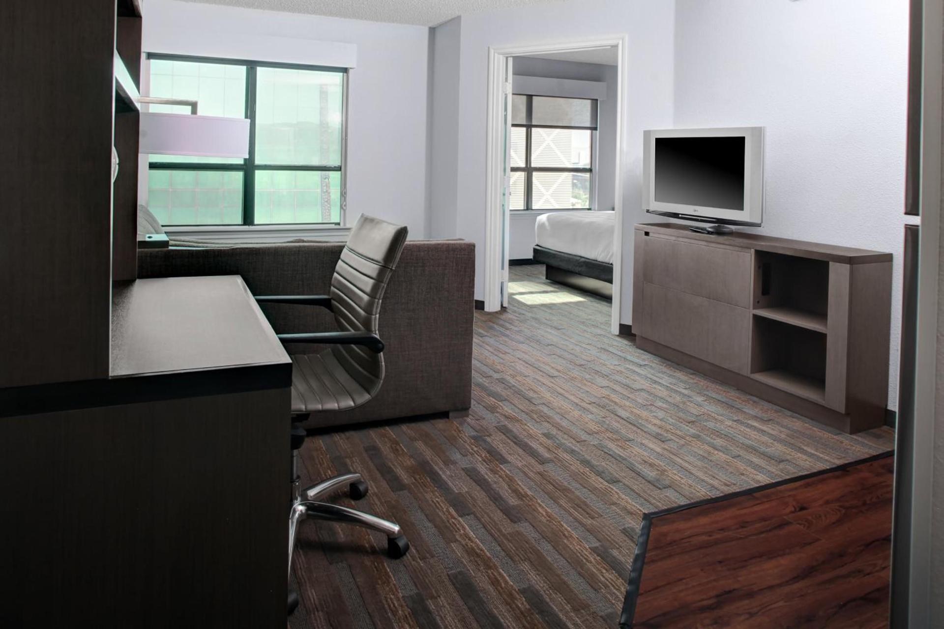 Hyatt House Dallas Uptown photo 2