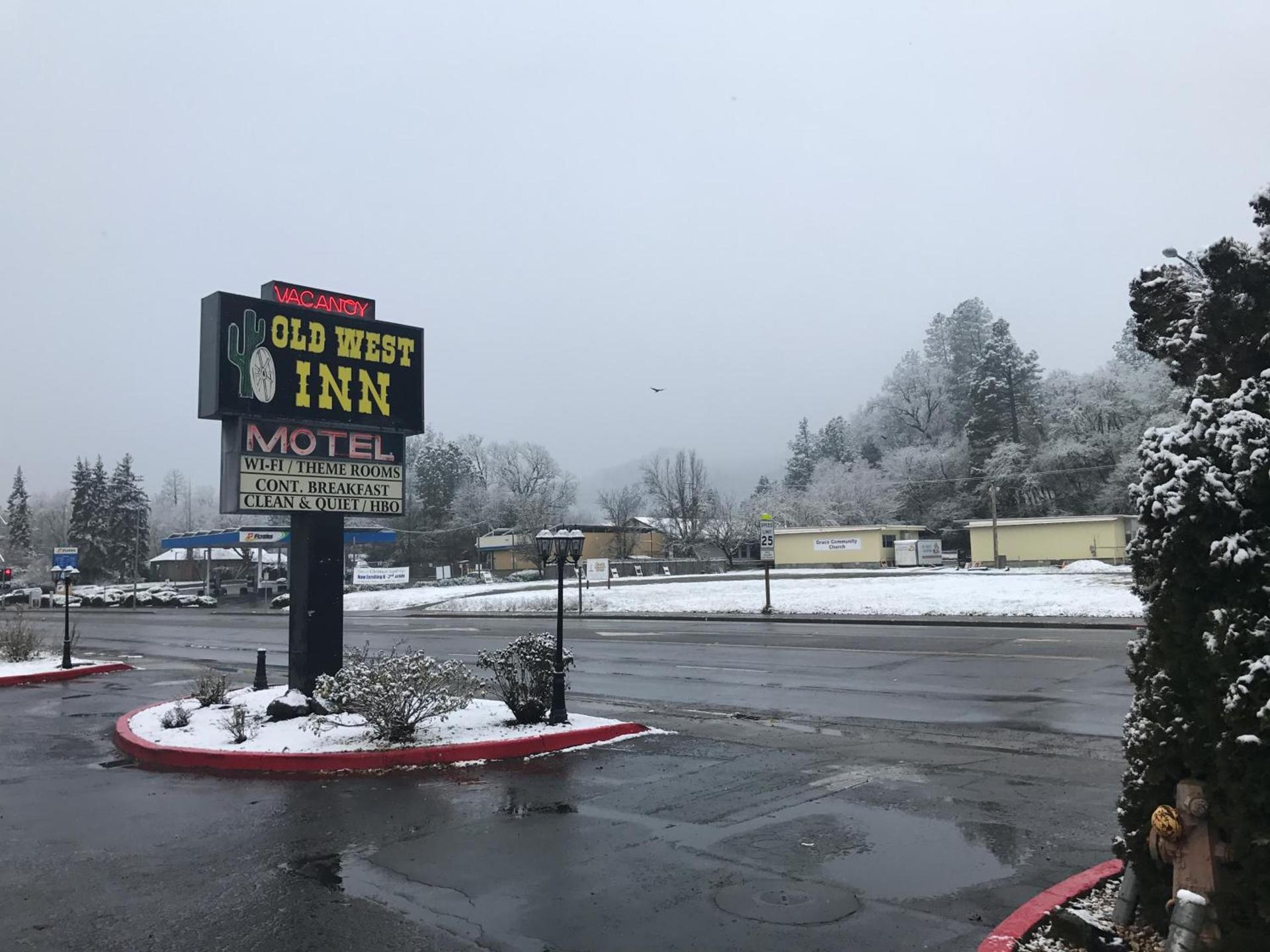 The Old West Inn photo 44