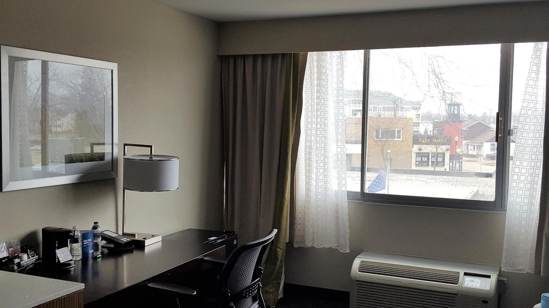 Wyndham Garden Kenosha Harborside photo 59