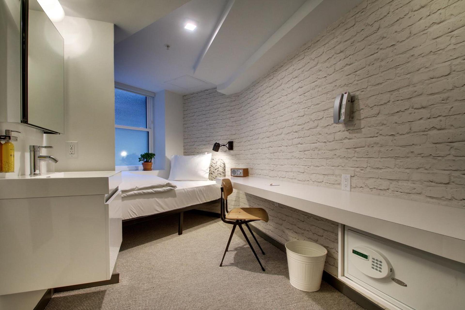 Hotel Hive photo 29