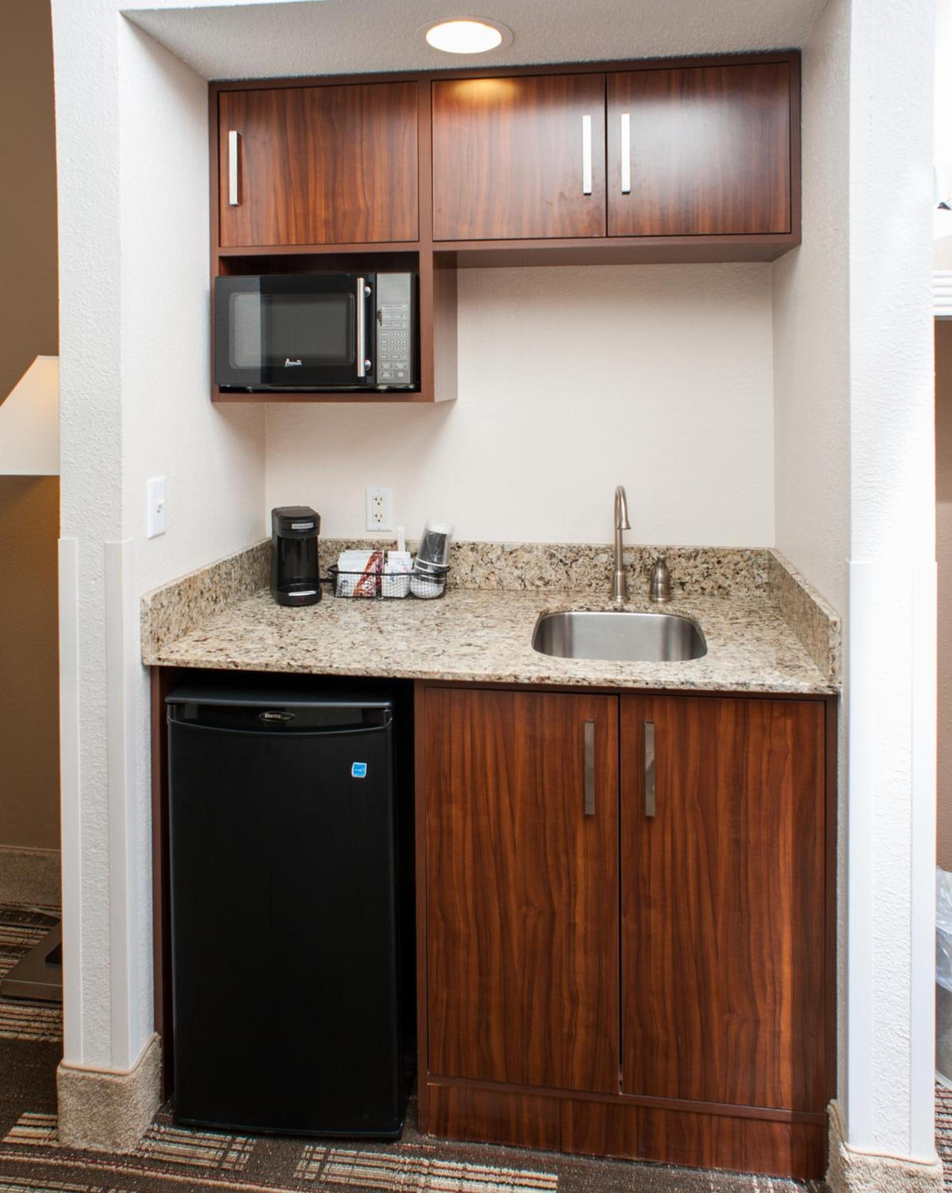 Northfield Inn Suites and Conference Center photo 41
