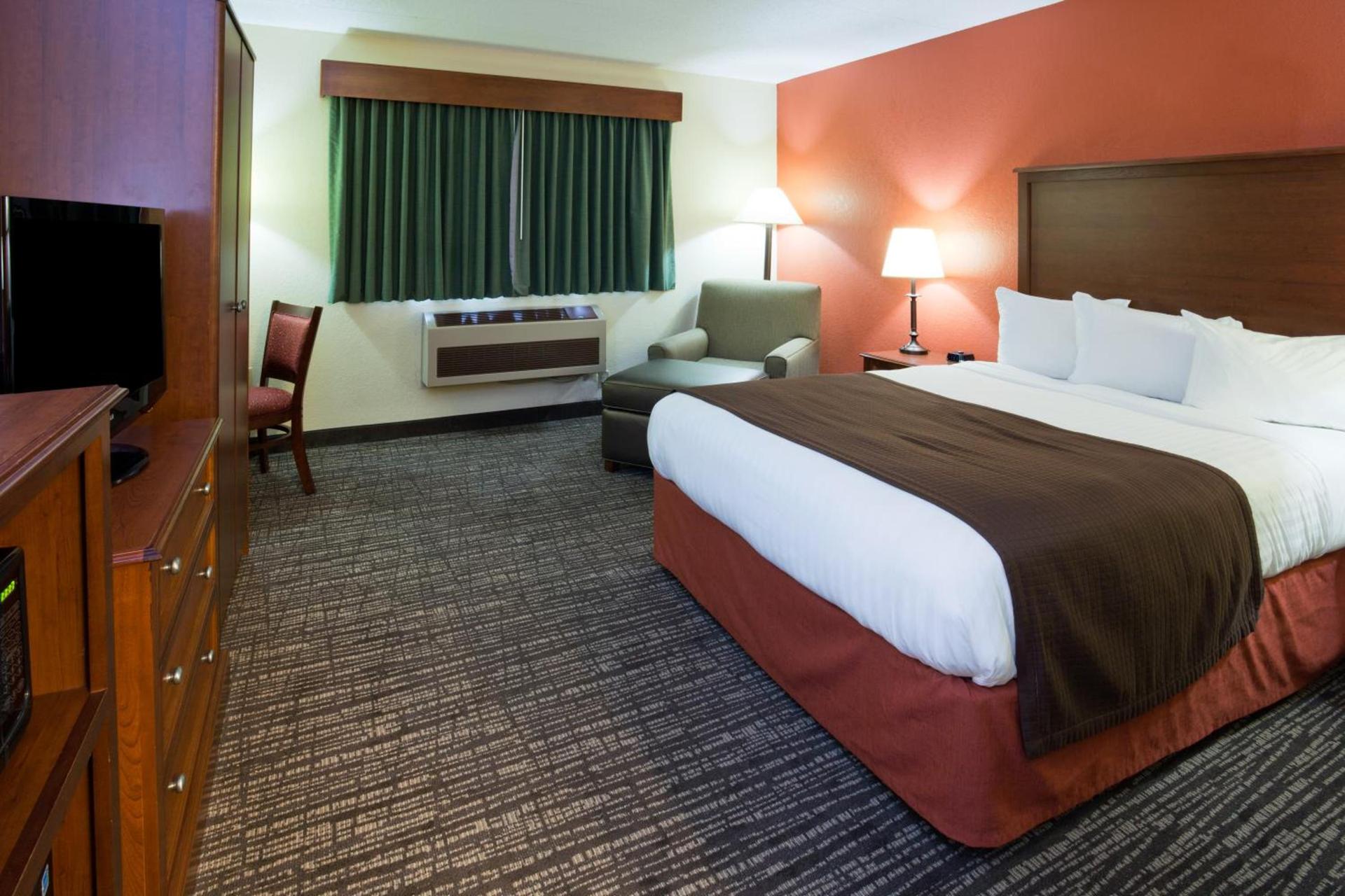 AmericInn by Wyndham Alexandria photo 34