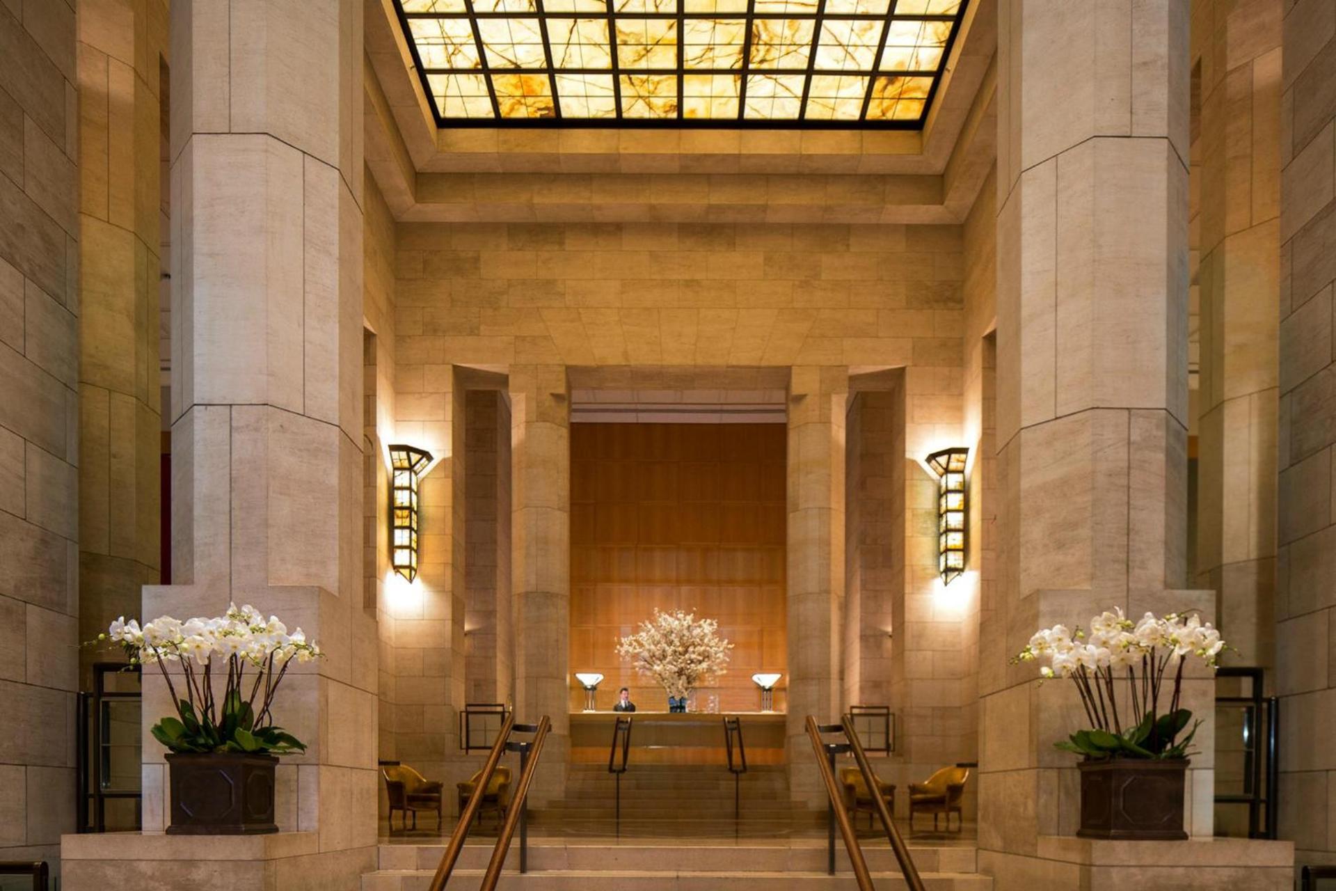 Four Seasons Hotel New York photo 11