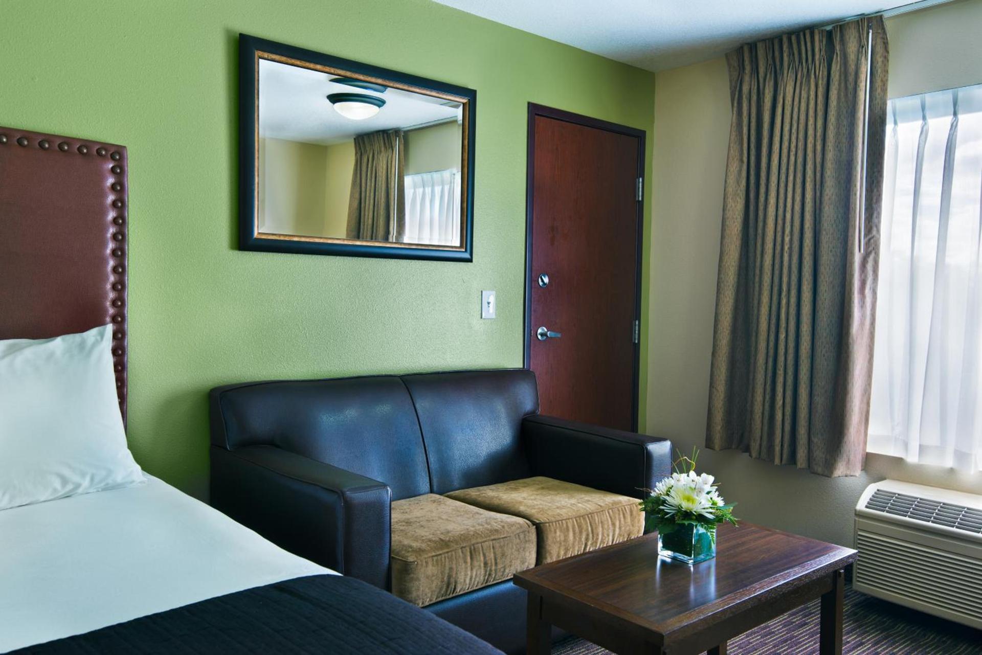 Oxford Suites Hermiston photo 10