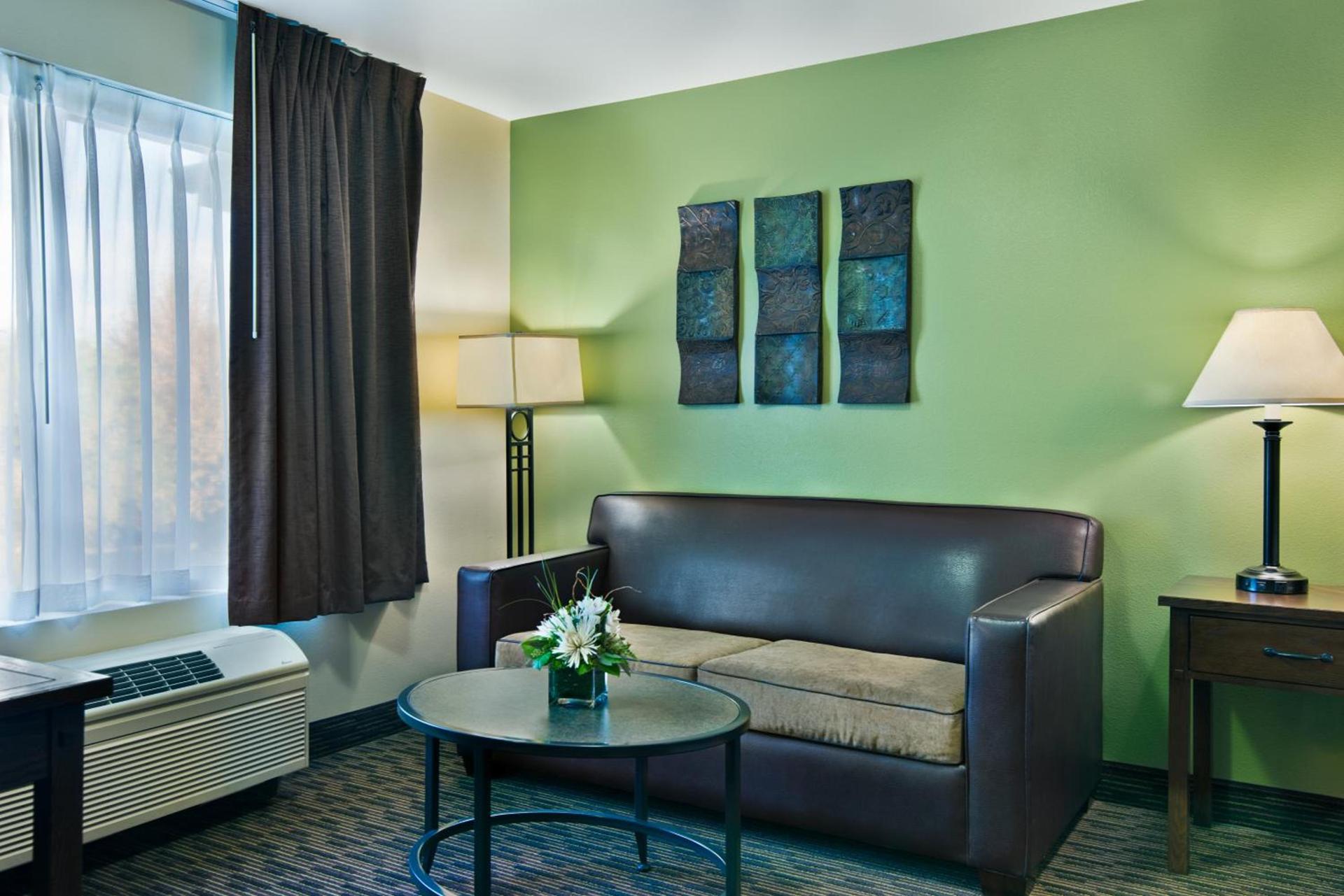 Oxford Suites Hermiston photo 16