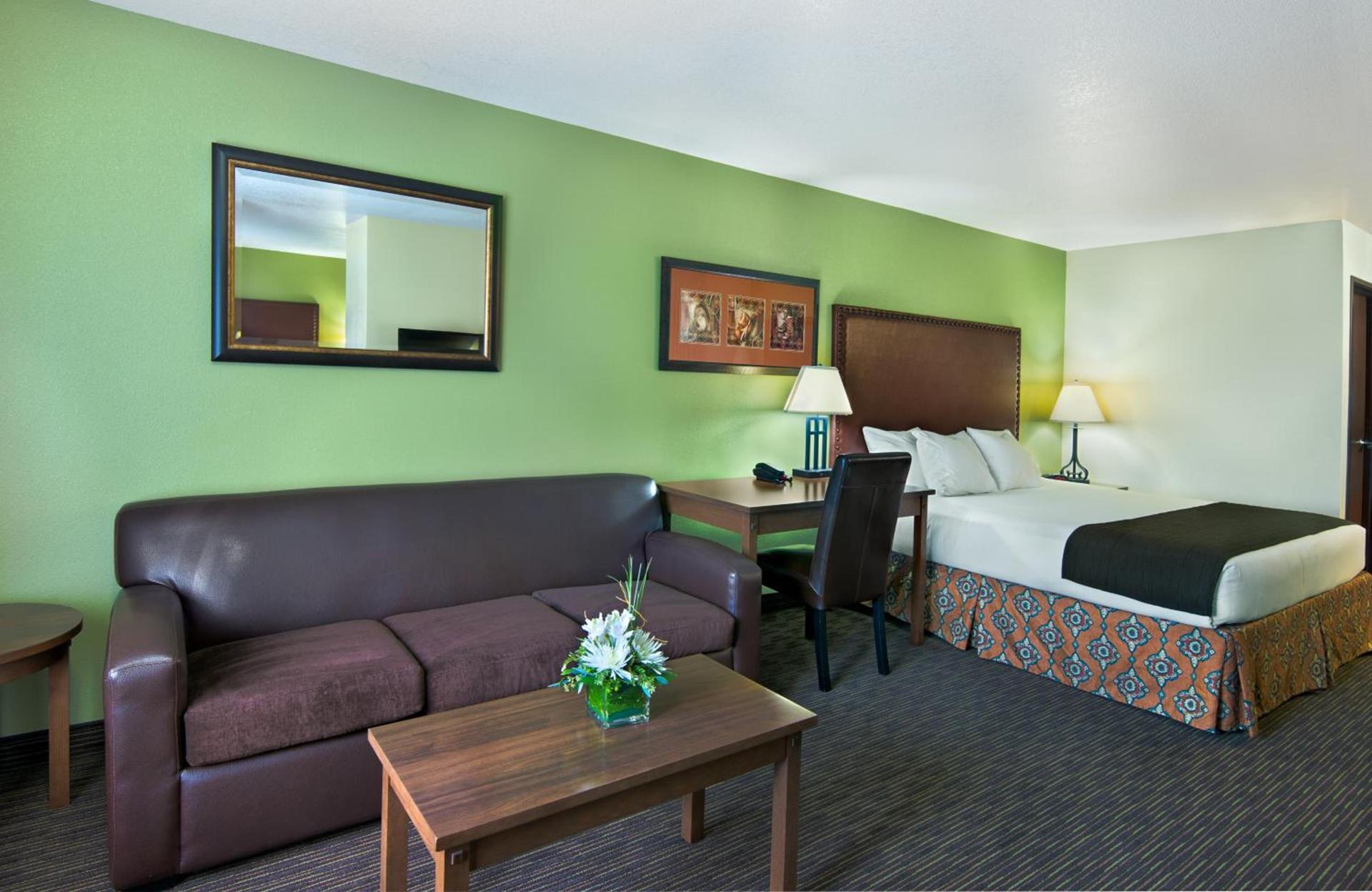 Oxford Suites Hermiston photo 13