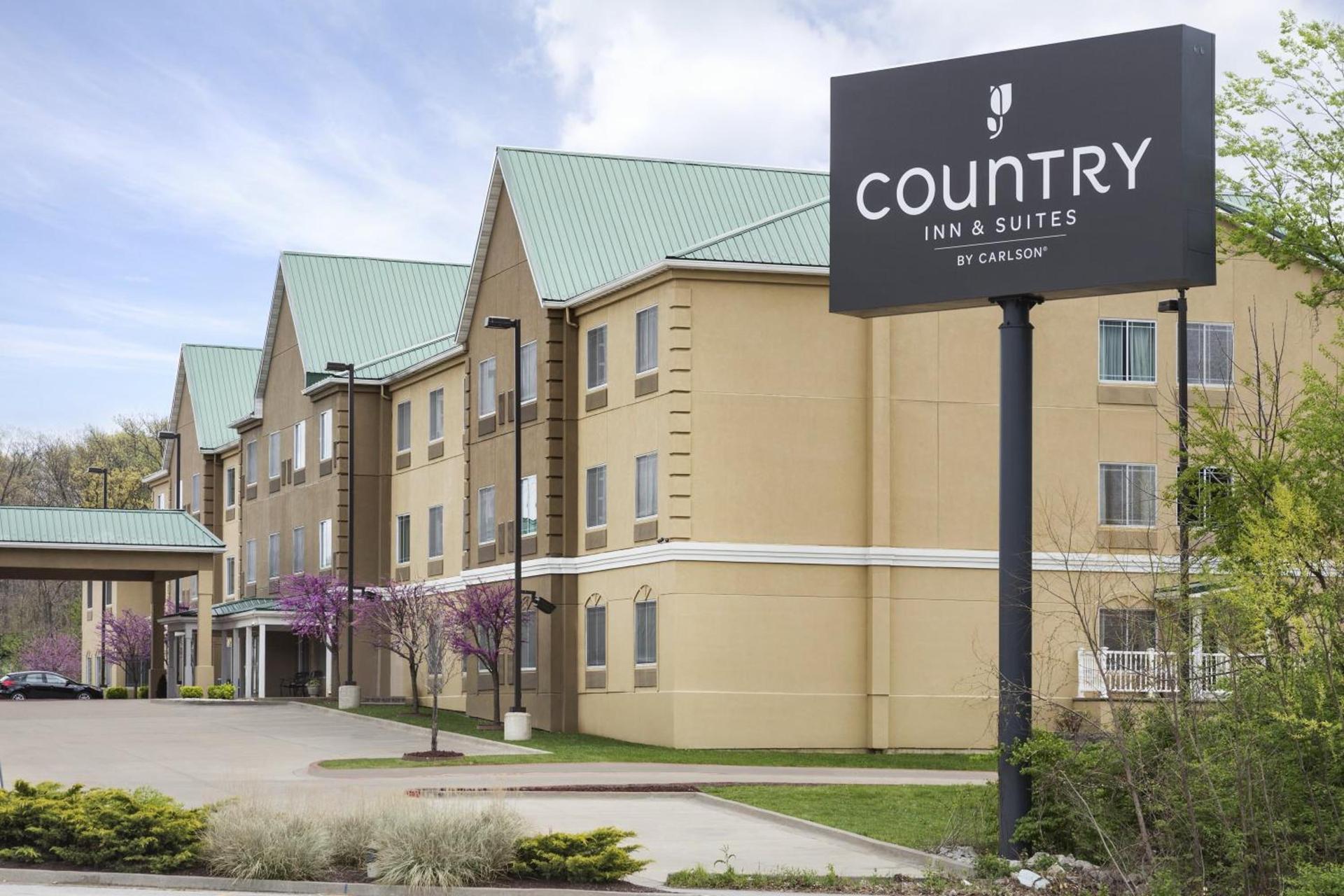 Country Inn & Suites by Radisson, Columbia, MO photo 43
