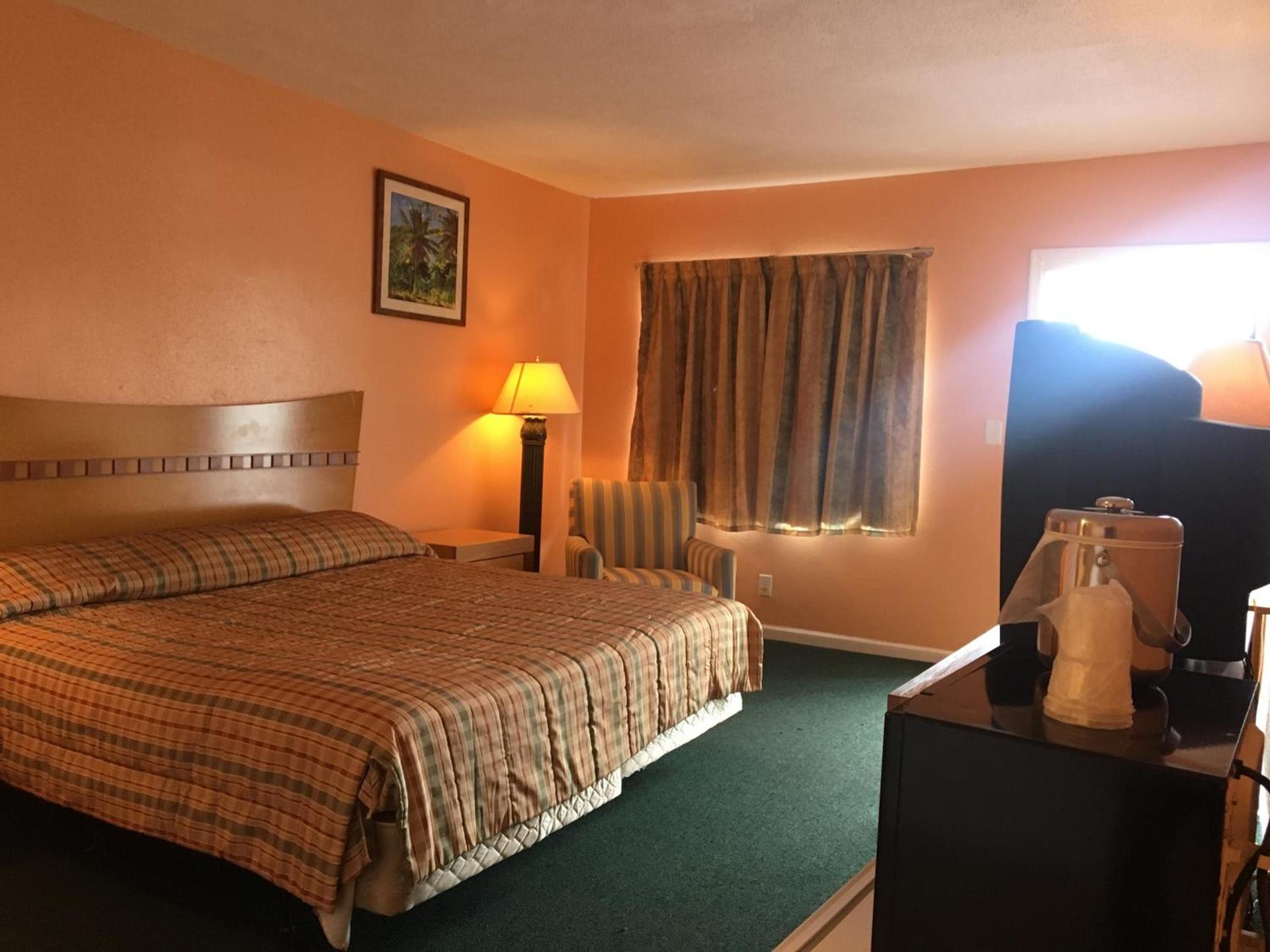 Executive Economy Lodge photo 33