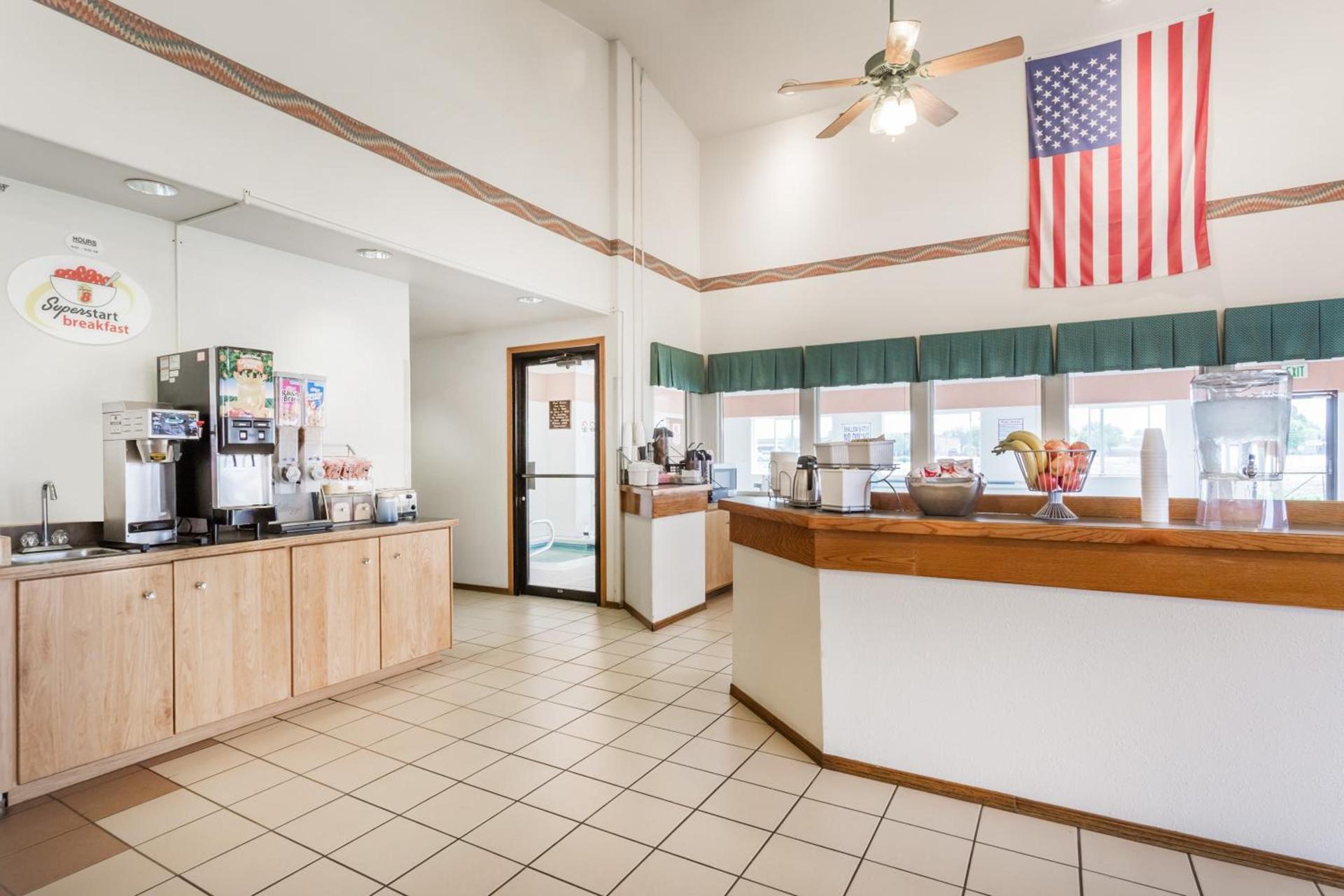 Super 8 by Wyndham Fruita photo 35