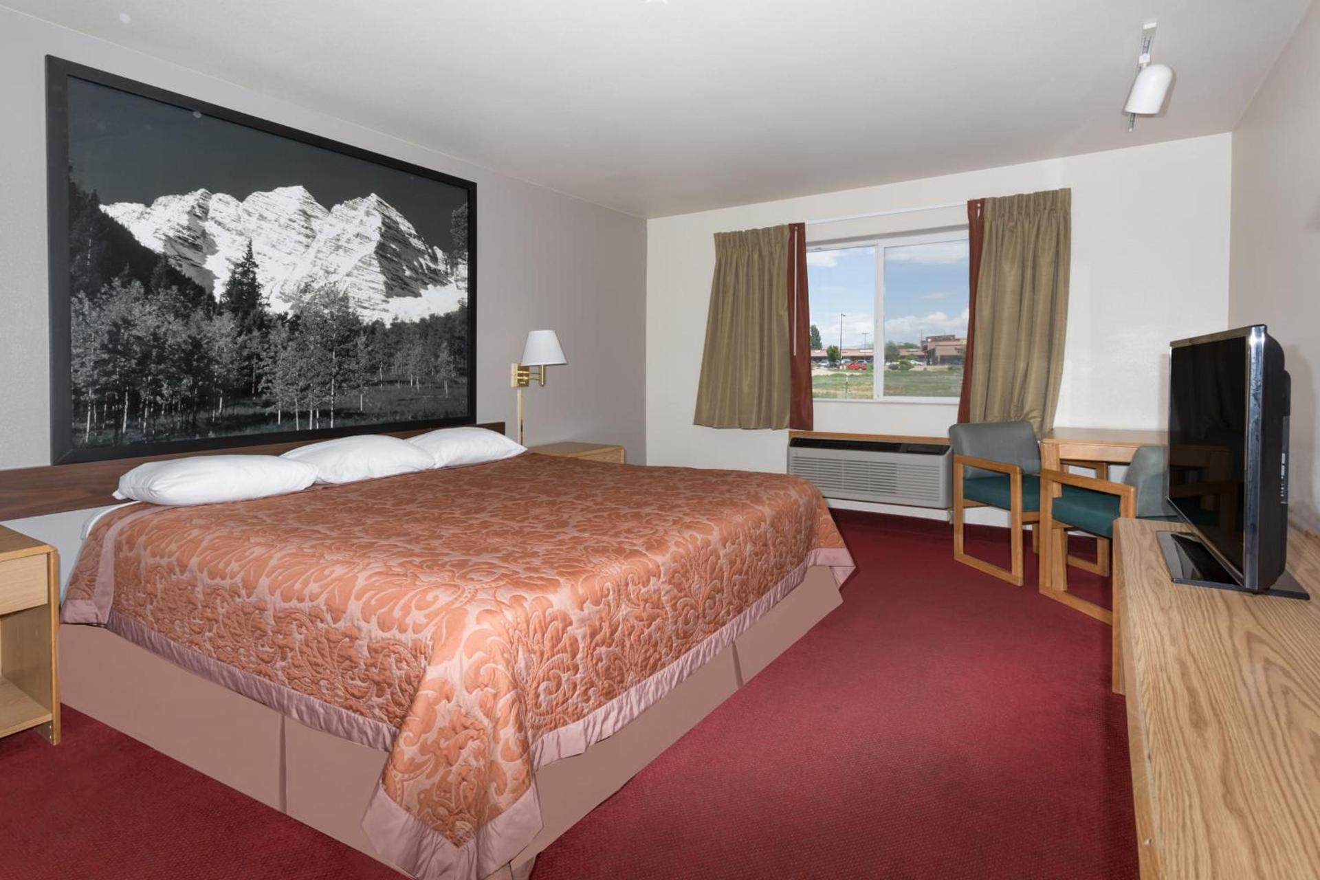Super 8 by Wyndham Fruita photo 38
