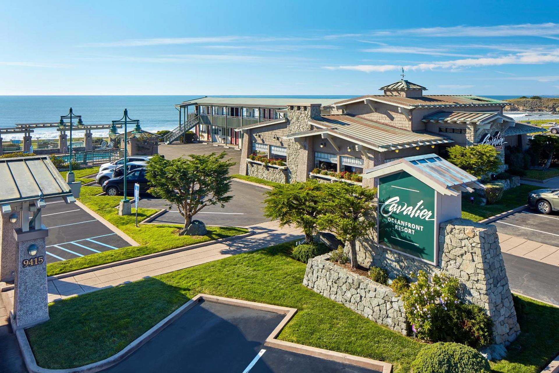 Cavalier Oceanfront Resort photo 1