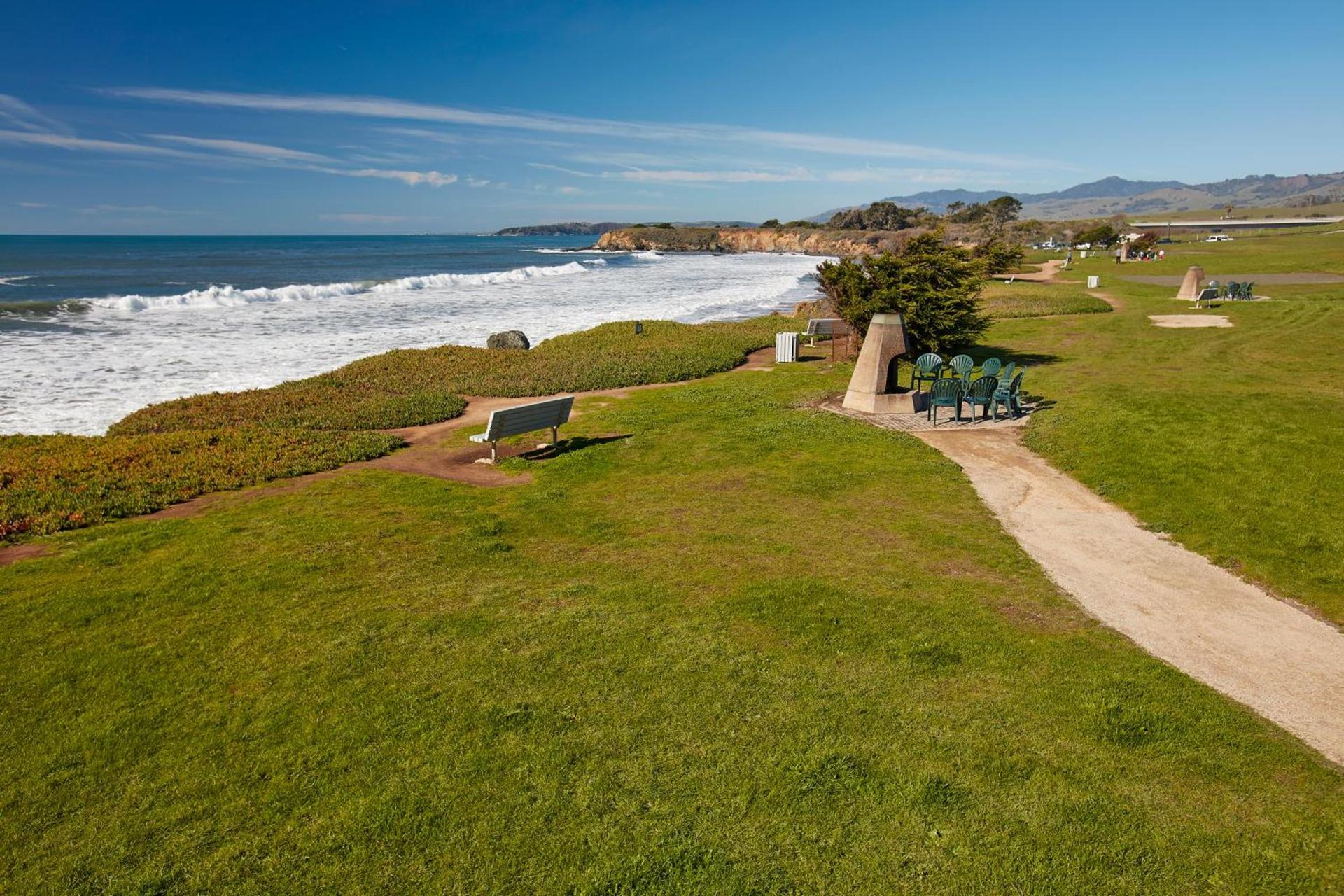 Cavalier Oceanfront Resort photo 39