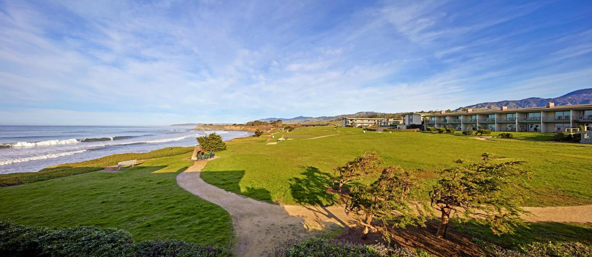 Cavalier Oceanfront Resort photo 41