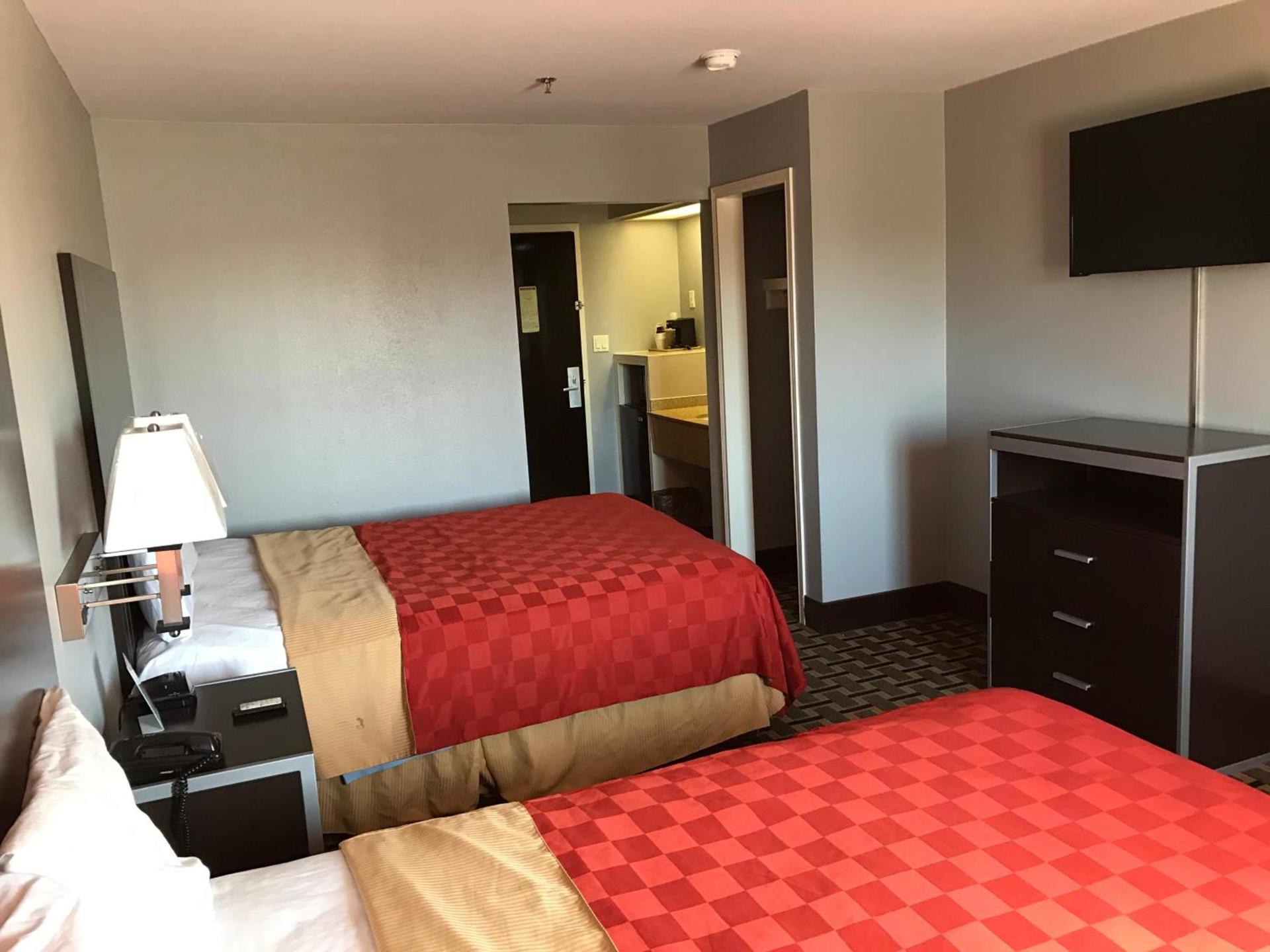 Express Inn Weslaco/Mercedes photo 68