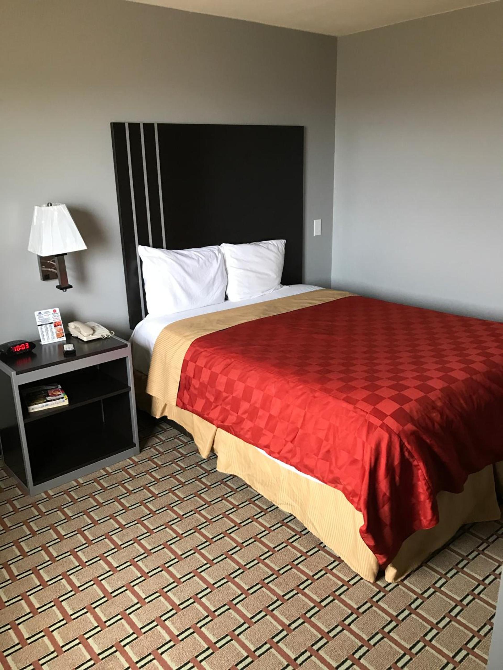 Express Inn Weslaco/Mercedes photo 48