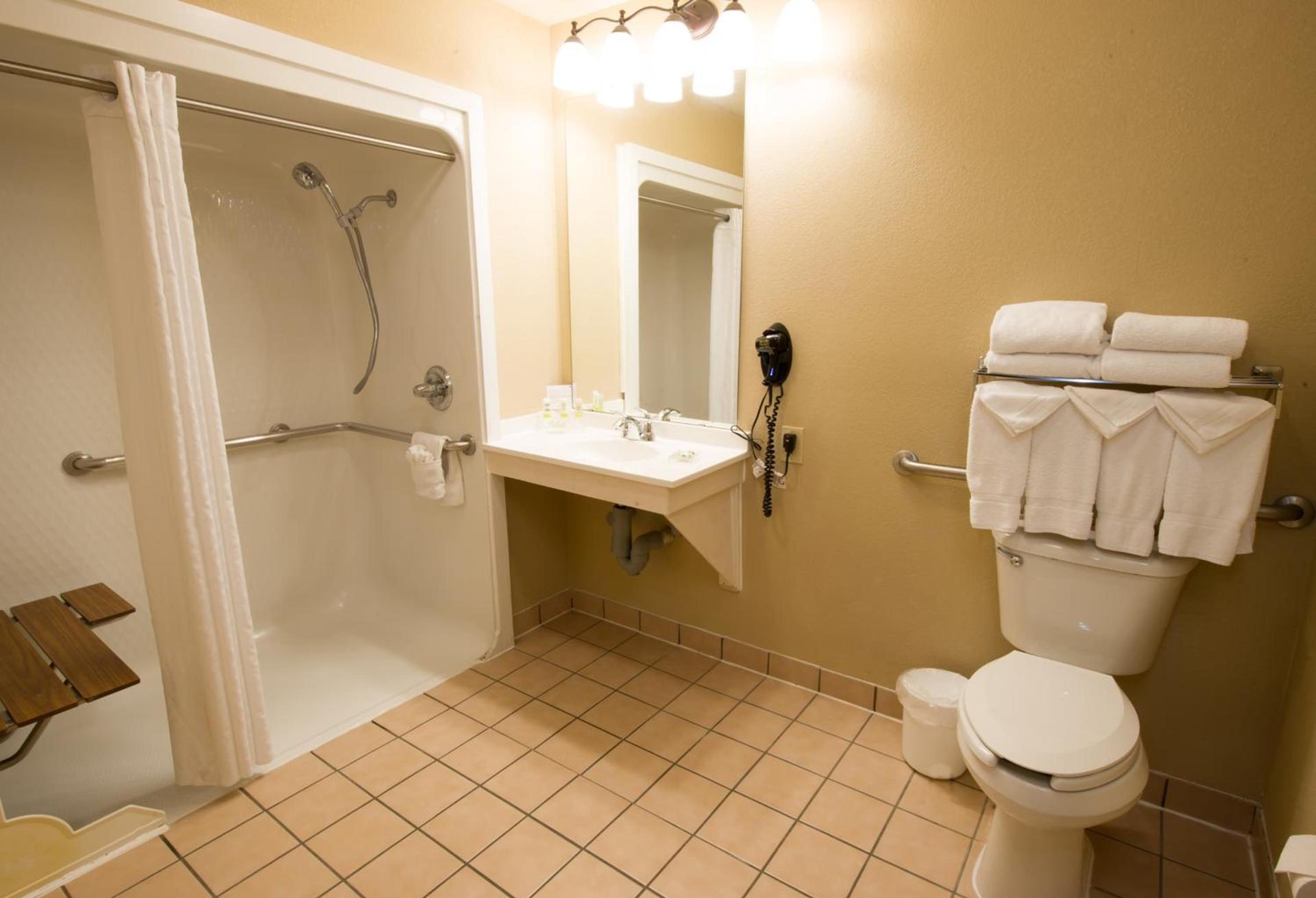Country Inn & Suites by Radisson, Fort Worth, TX photo 19