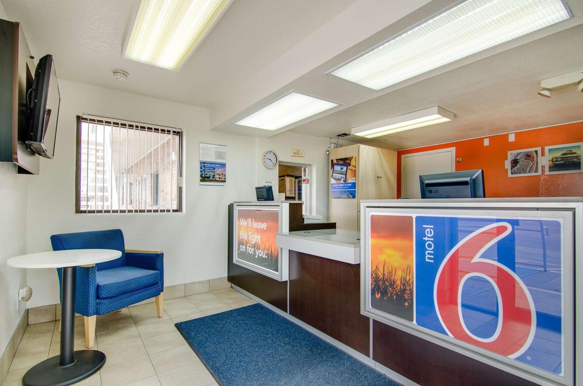 Motel 6-Salina, KS photo 33