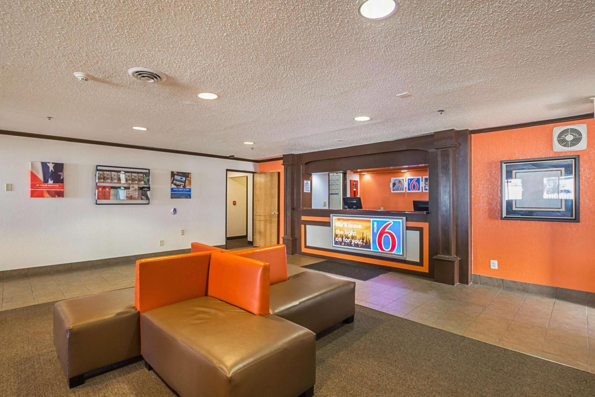 Motel 6-Waterloo, IA - Crossroads Mall - Cedar Falls photo 32