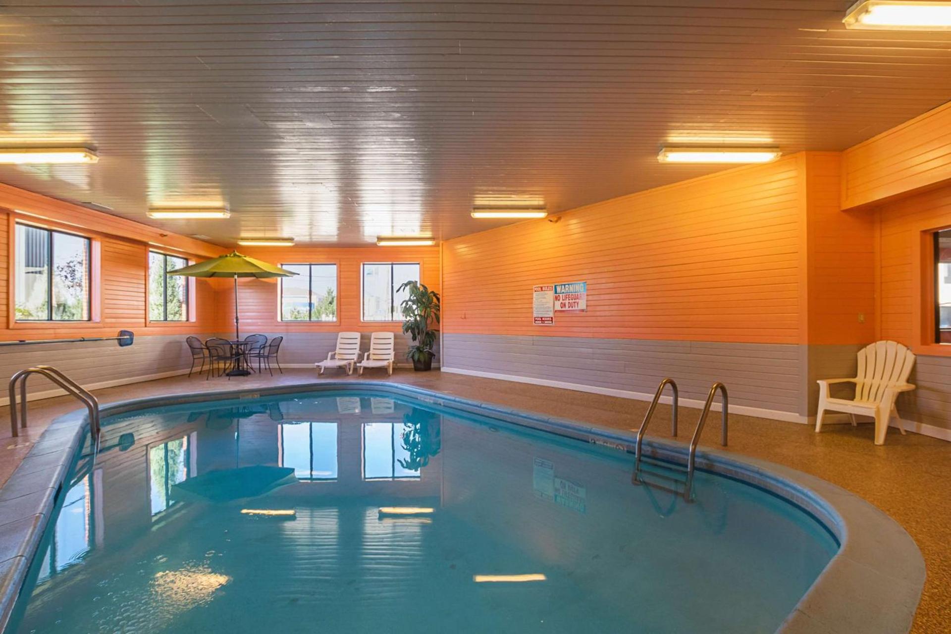 Motel 6-Waterloo, IA - Crossroads Mall - Cedar Falls photo 7