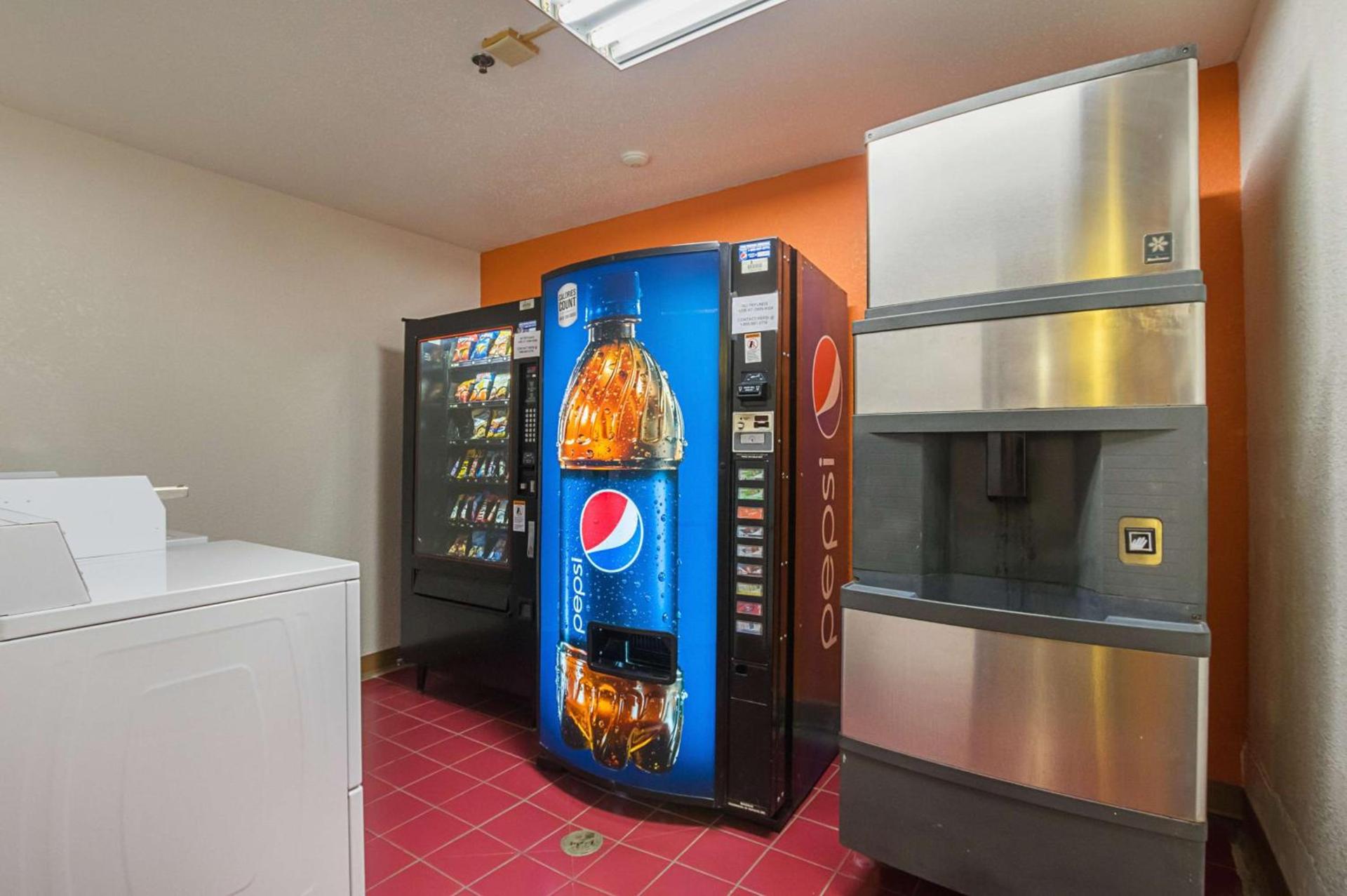 Motel 6-Waterloo, IA - Crossroads Mall - Cedar Falls photo 34